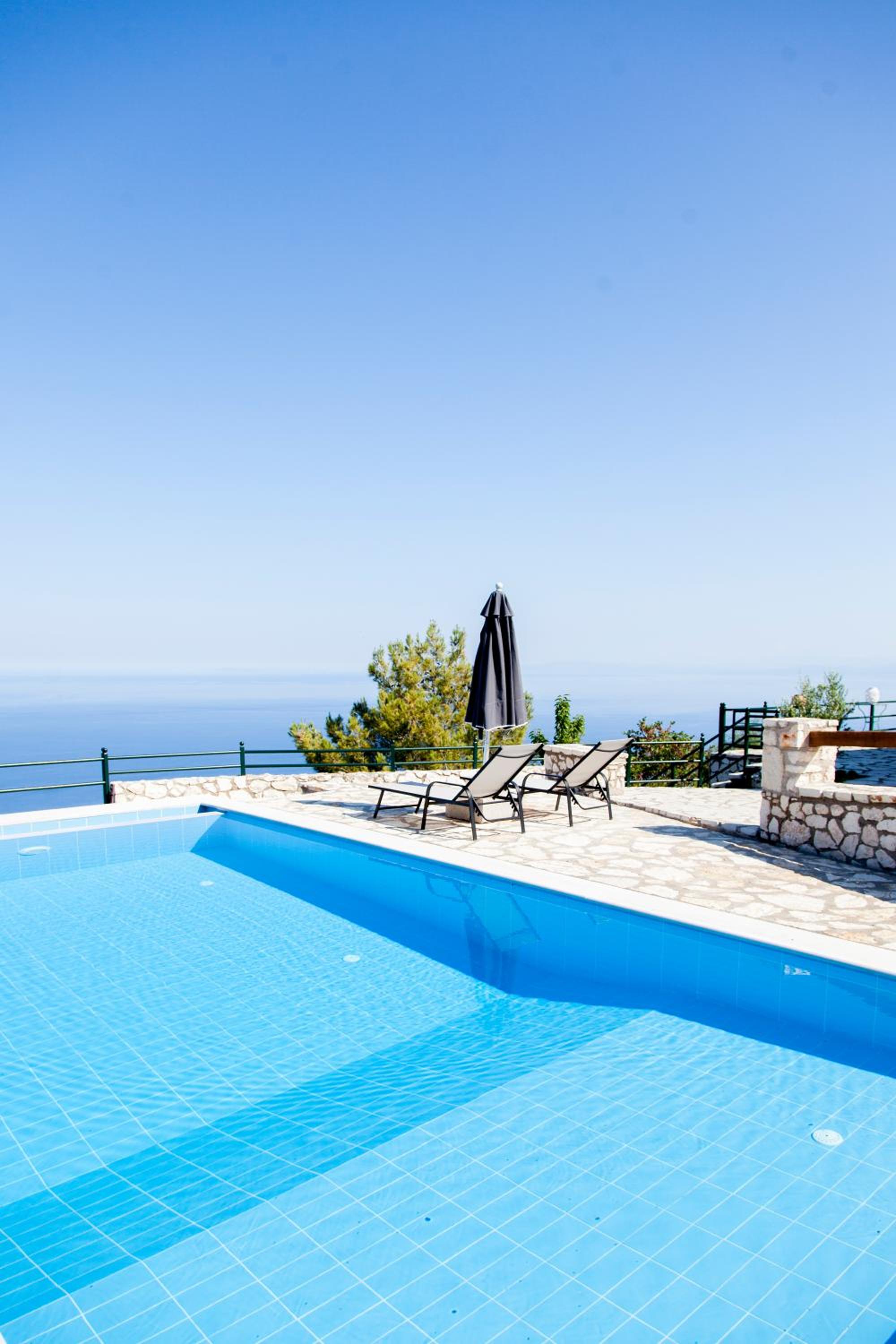 Villa Skyfall view 3