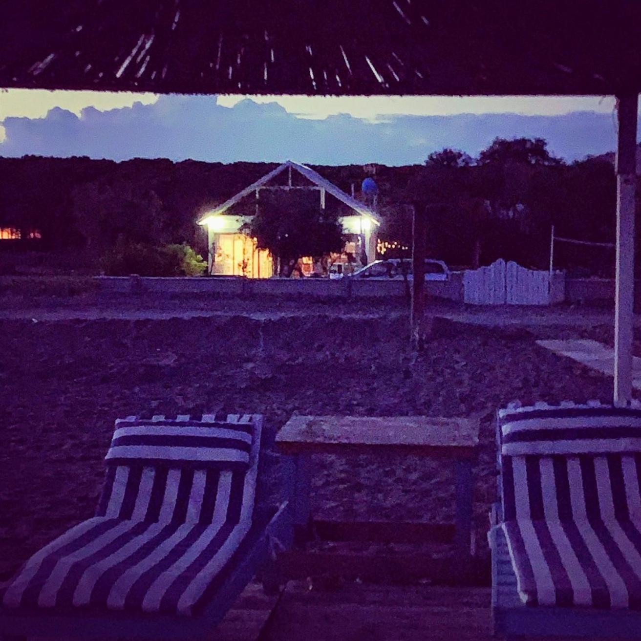 Beachfront, Tirana Guest House