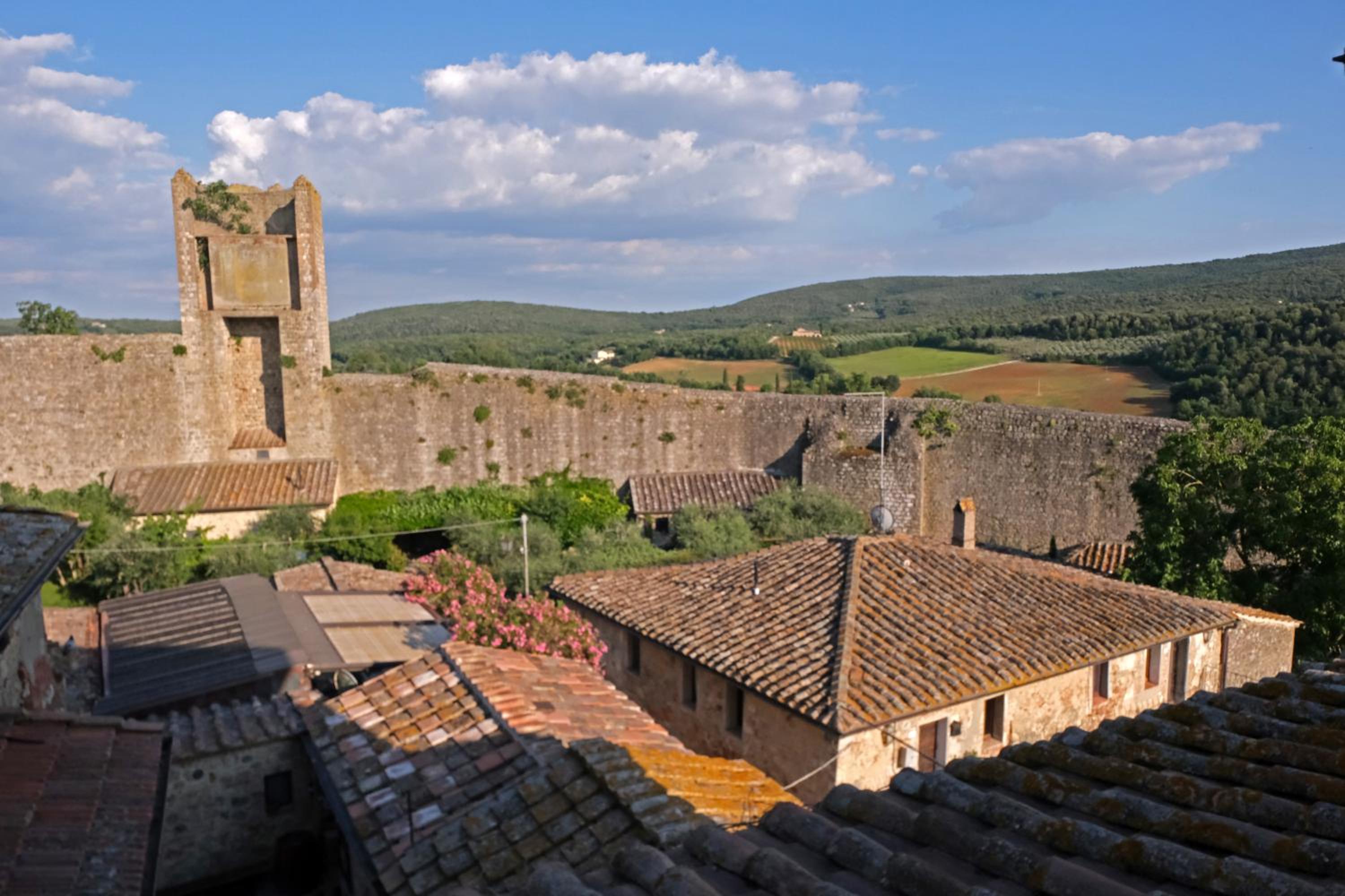 Rooms and Wine al Castello view 5