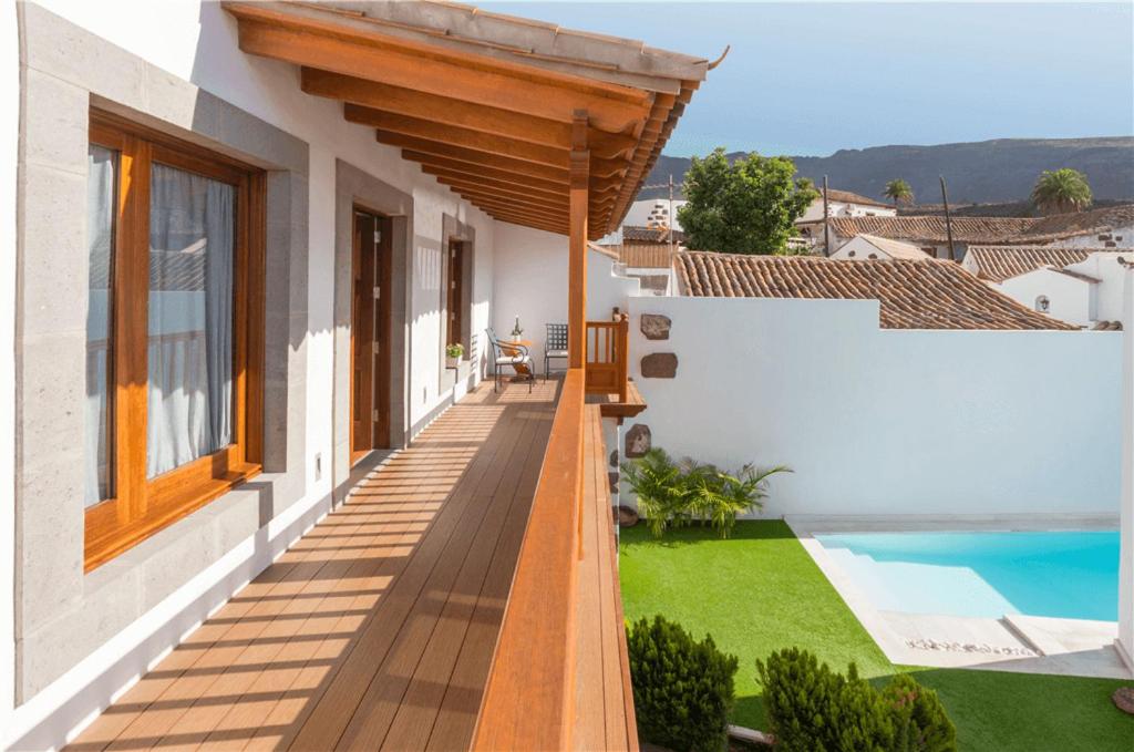 Allureh Emblematic Lodging