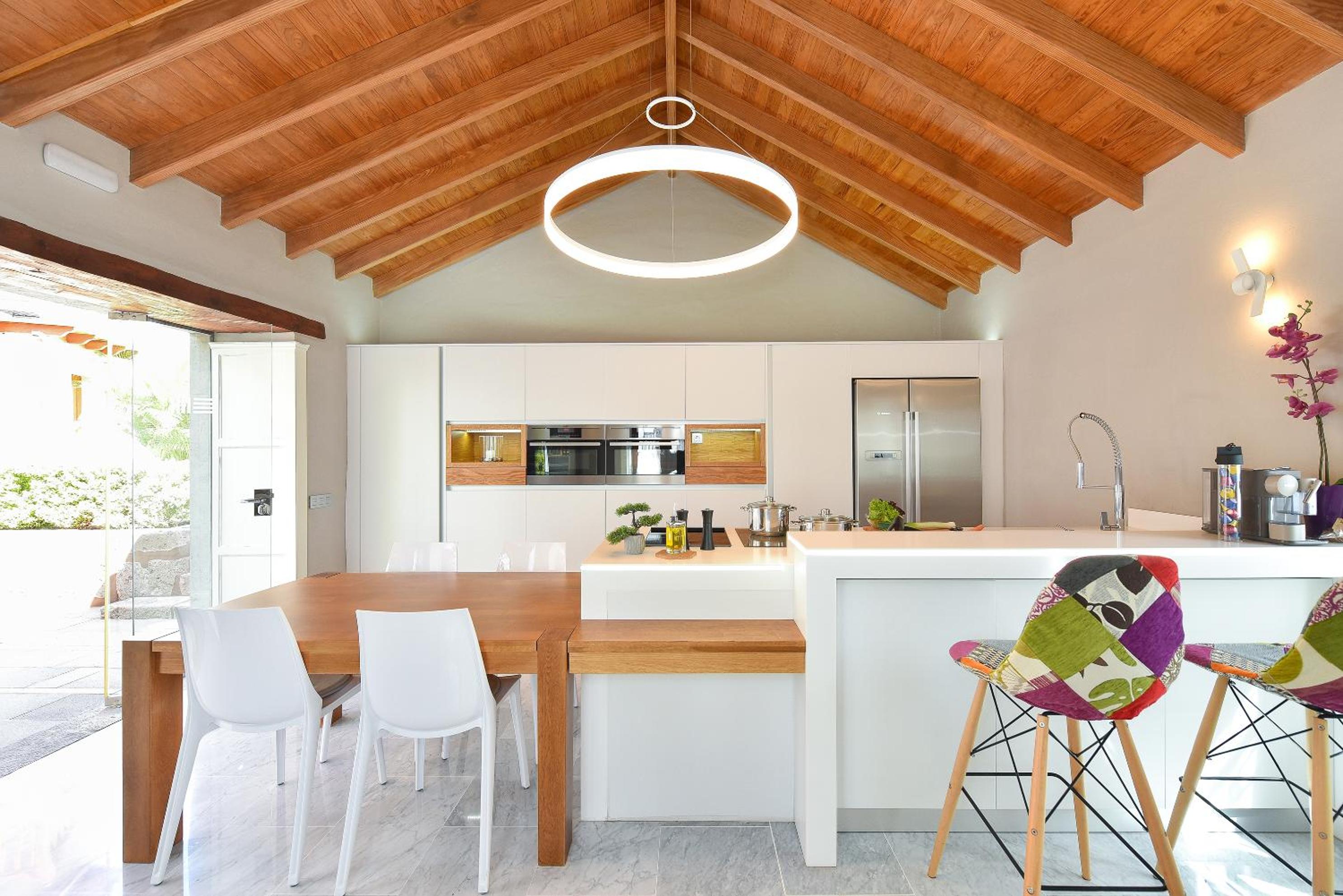 Allureh Emblematic Lodging