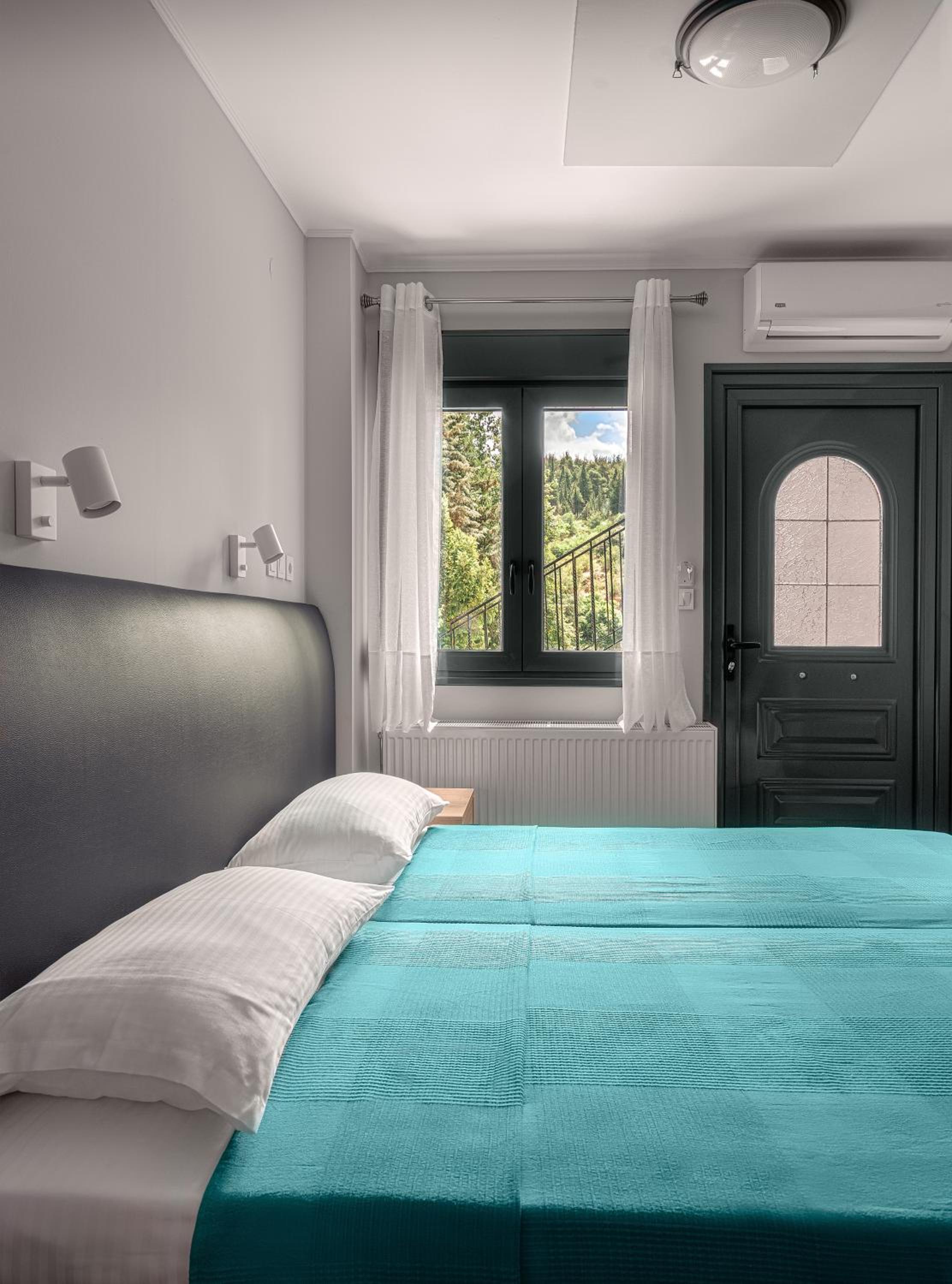 River Side Rooms view 3