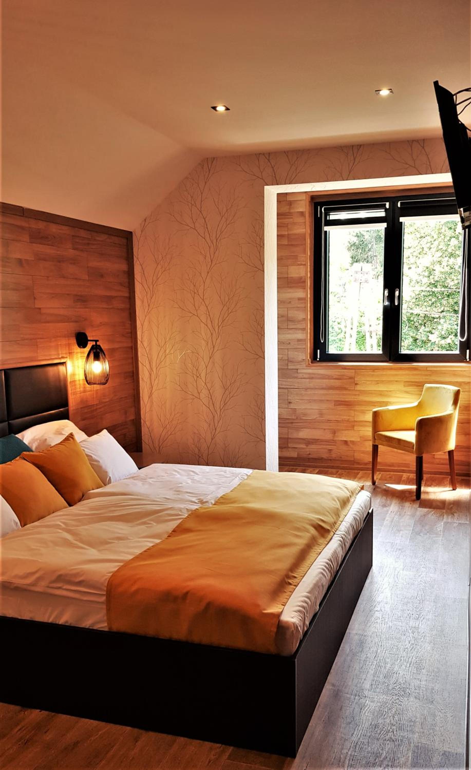 Erdőalja 11 Apartman view 4