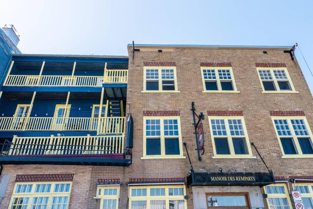North House - Modern Meets Rustic- 2 Bedroom in Old Quebec