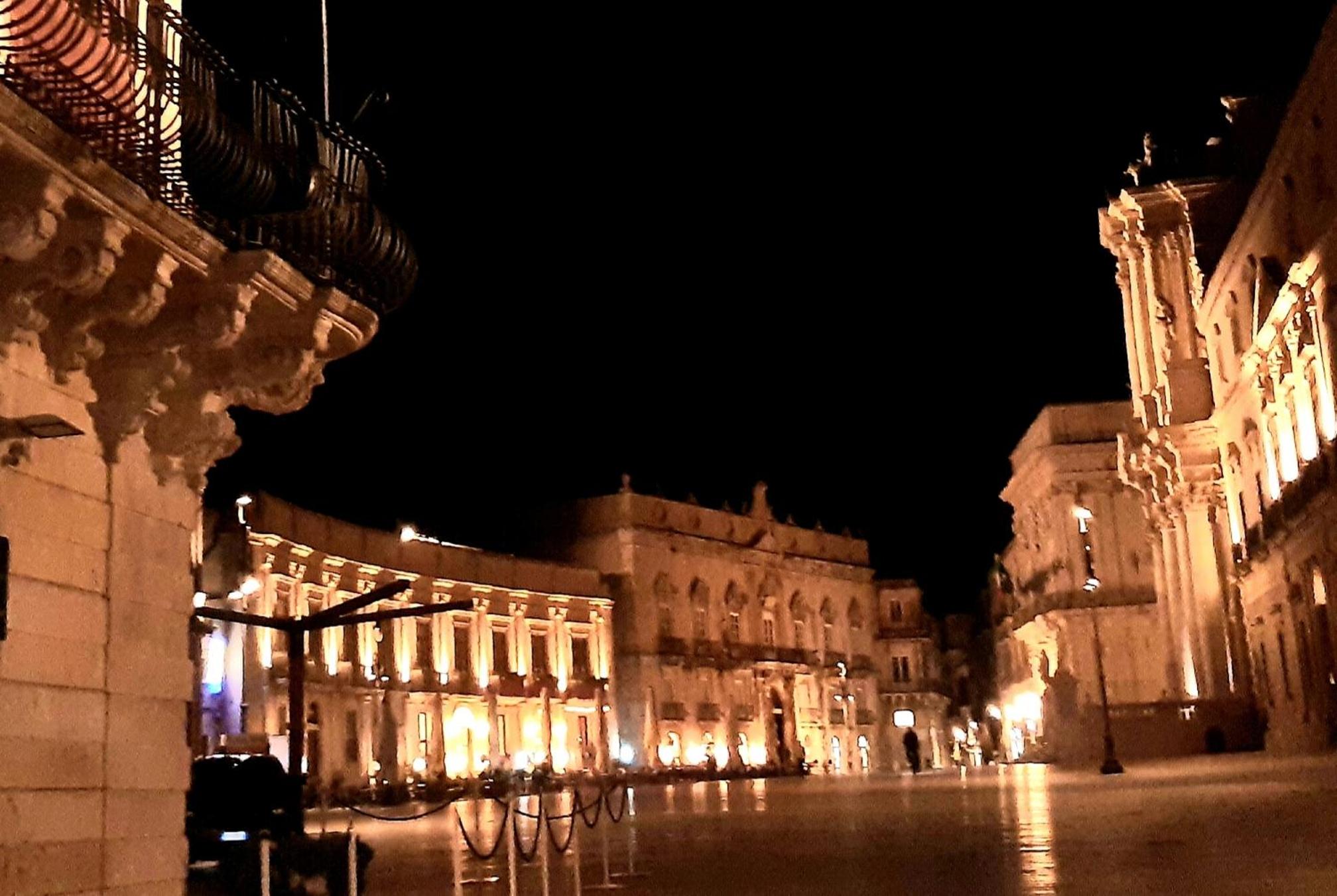 Incantevole appartamento in palazzo storico Ortigia