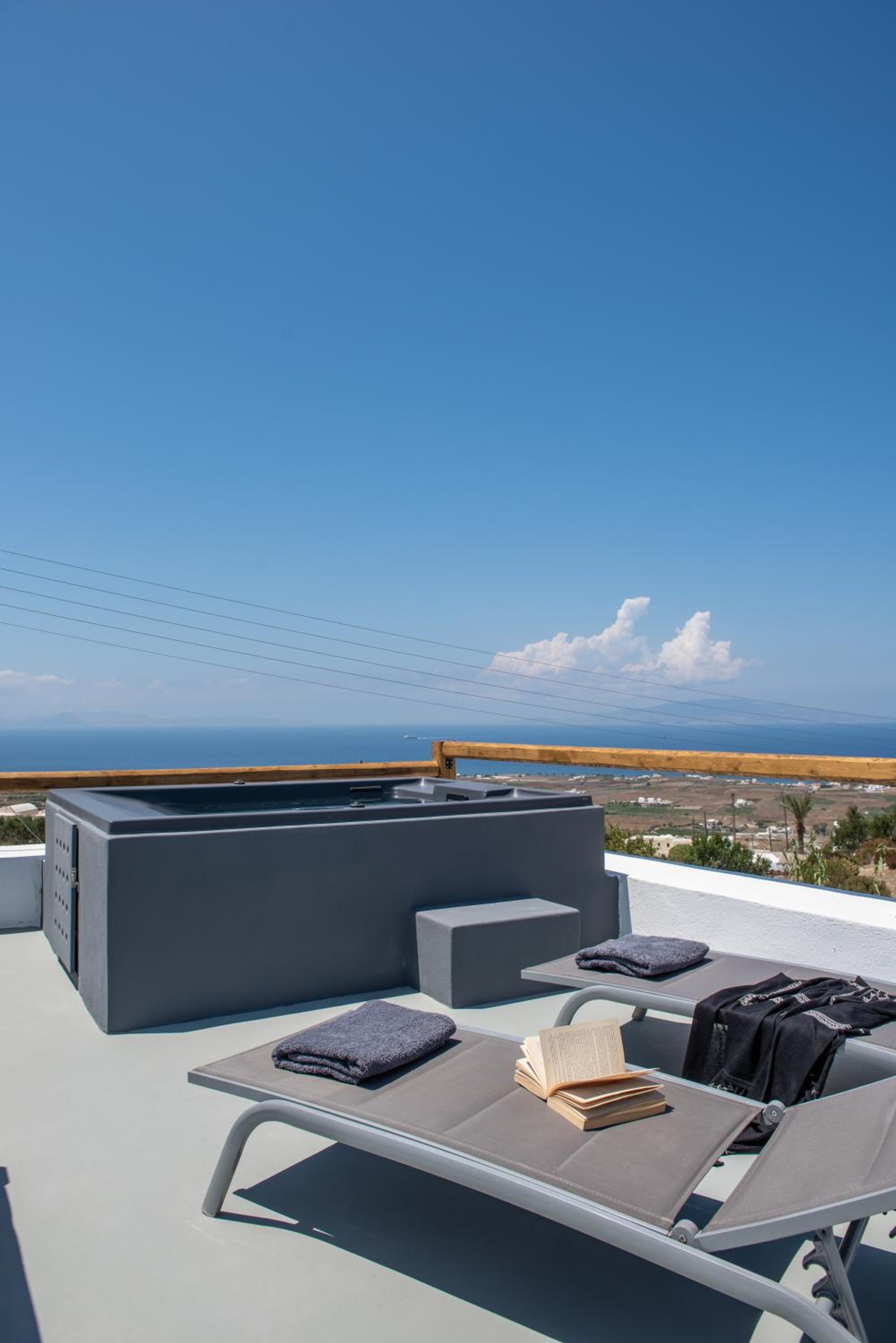 Noelia Suites