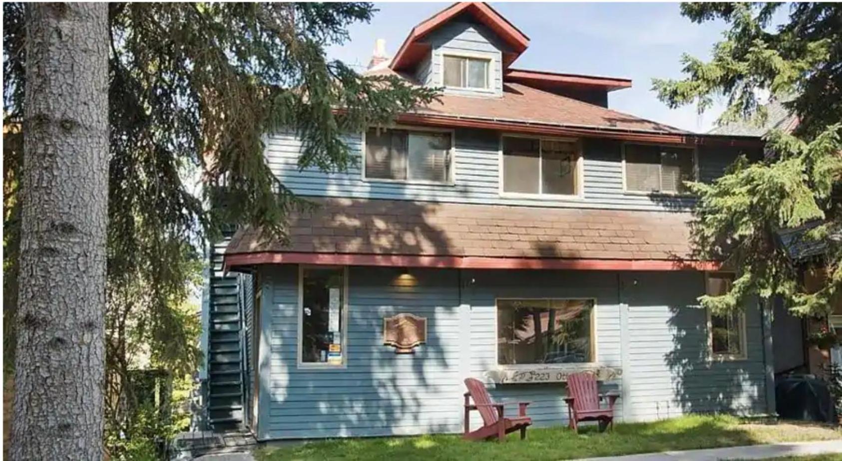 Rocky Mountain Retreat- Enormous House Sleeps 23