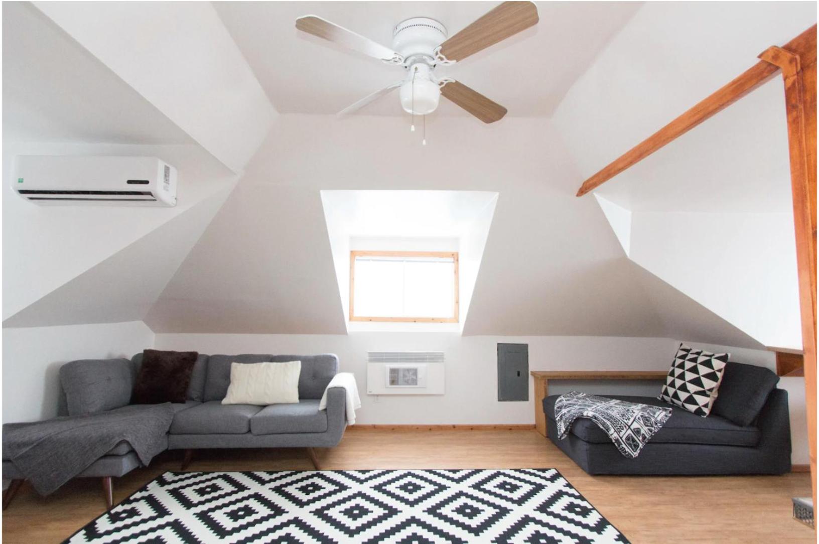 Rocky Mountain Retreat- Enormous House Sleeps 23