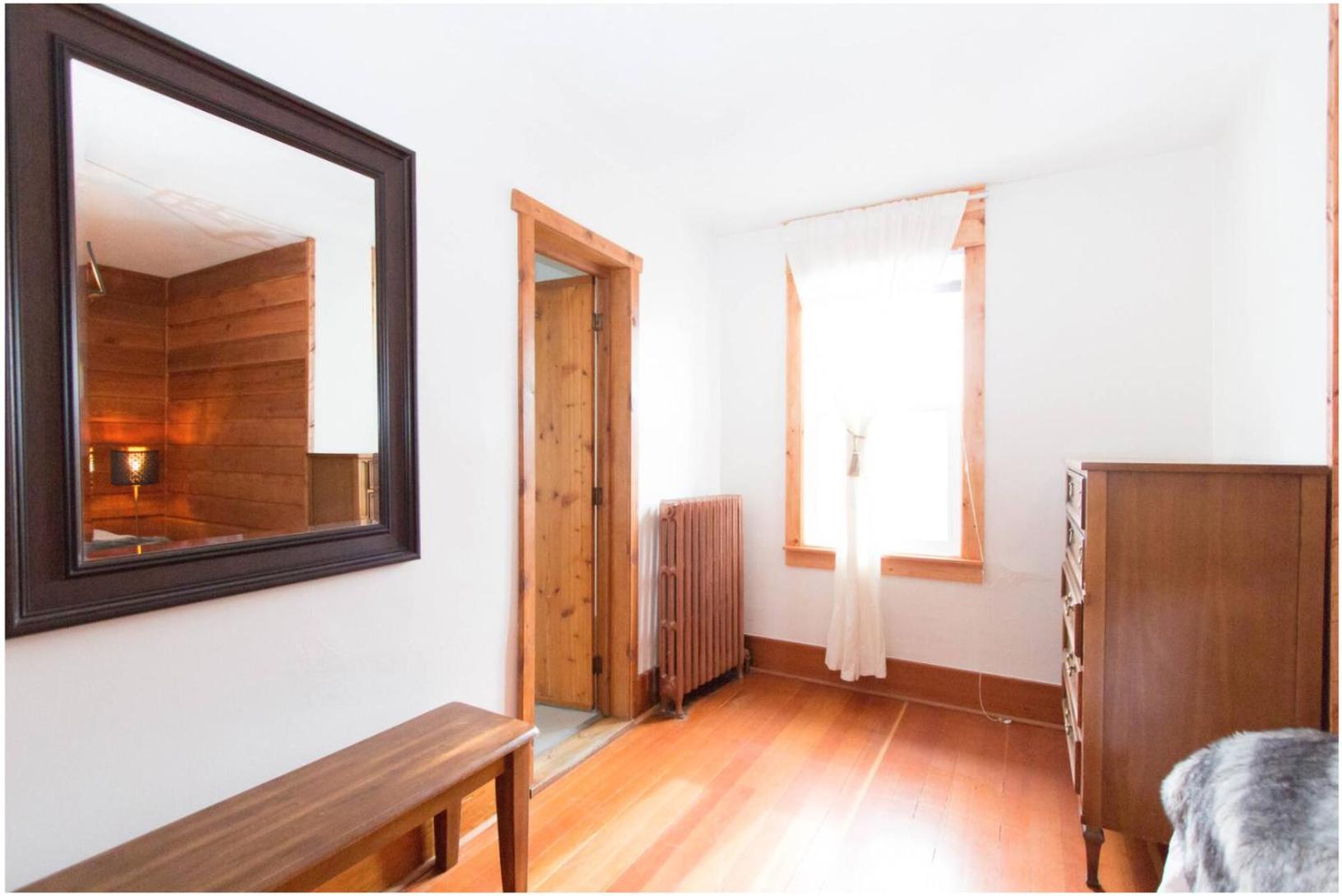 Rocky Mountain Retreat- Enormous House Sleeps 23
