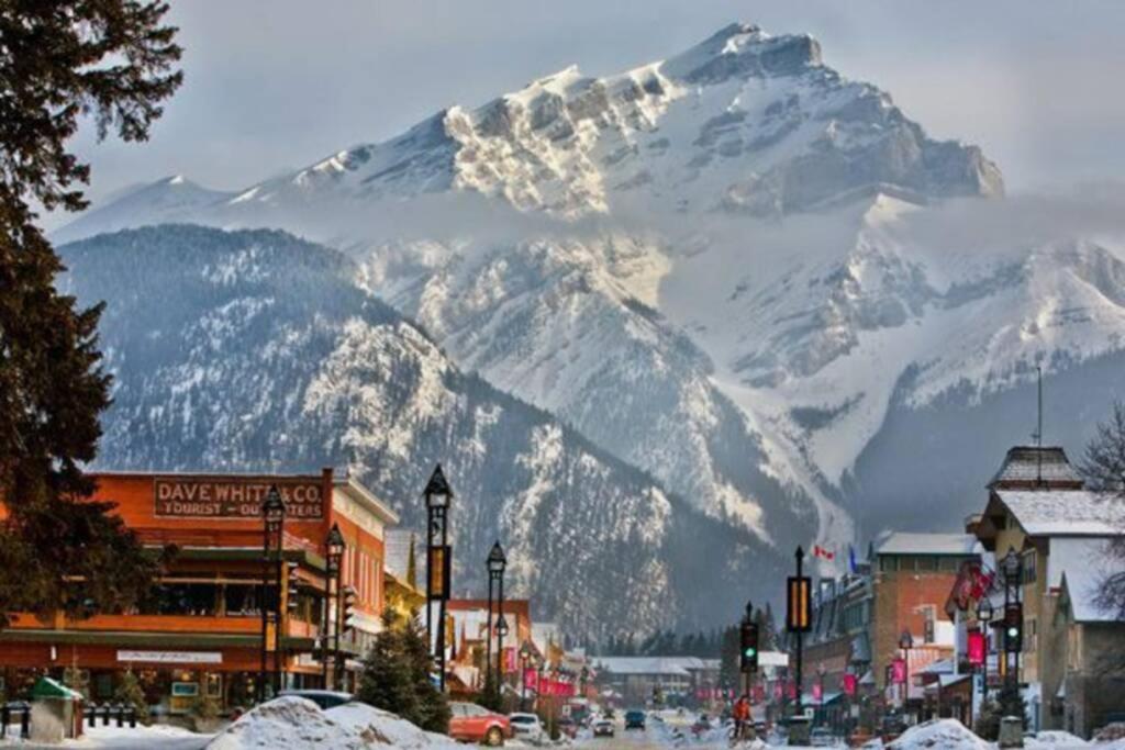 North House - Banff Mountain Home- The Real Rockies Experience view 4