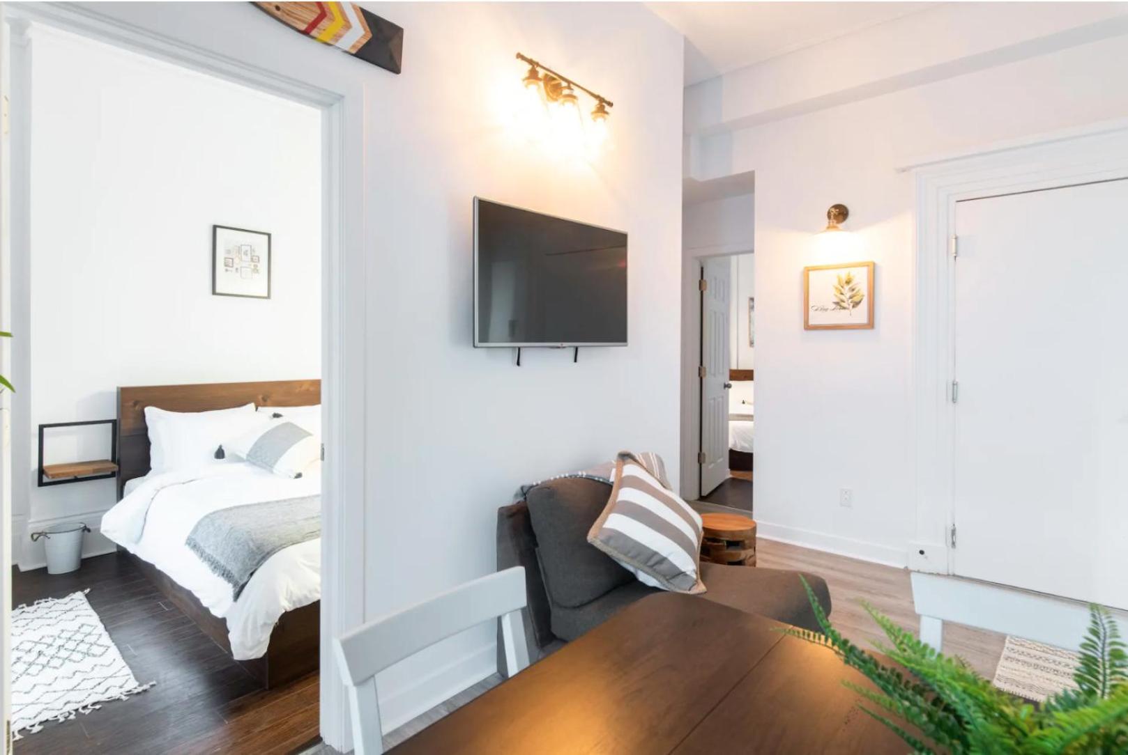 North House - Des Remparts- 2-bed with great views, terrace