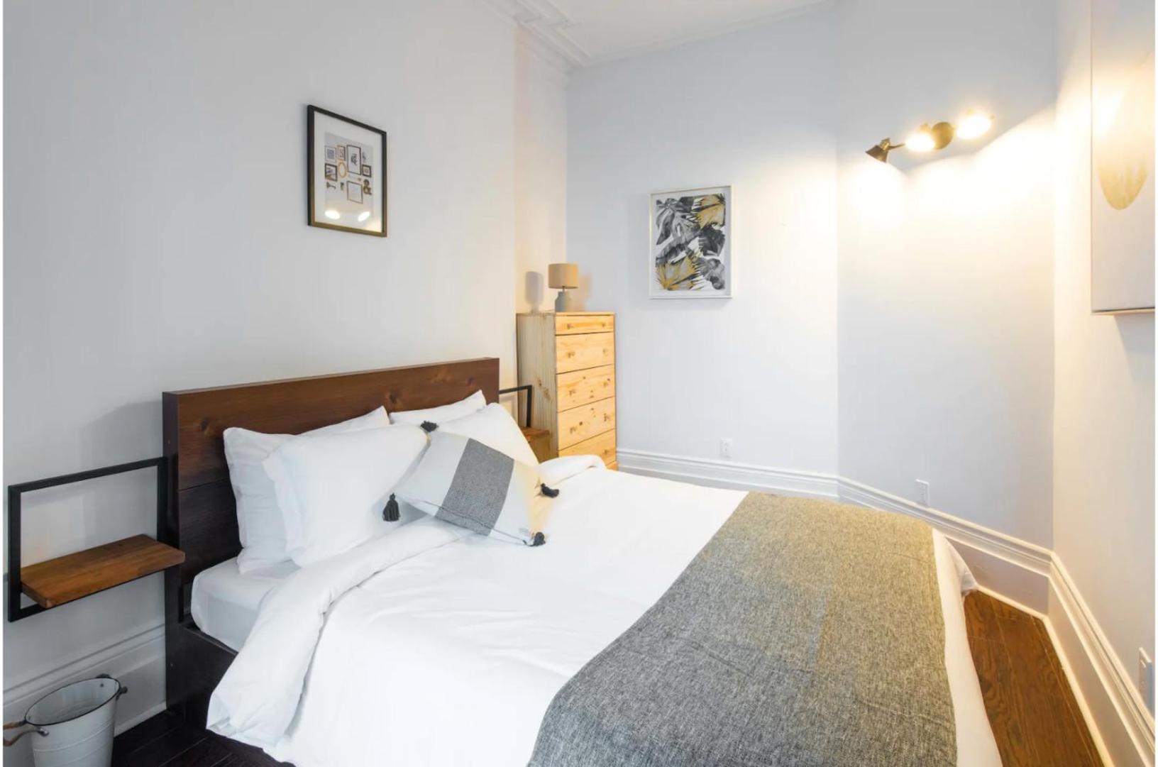 North House - Des Remparts- 2-bed with great views, terrace