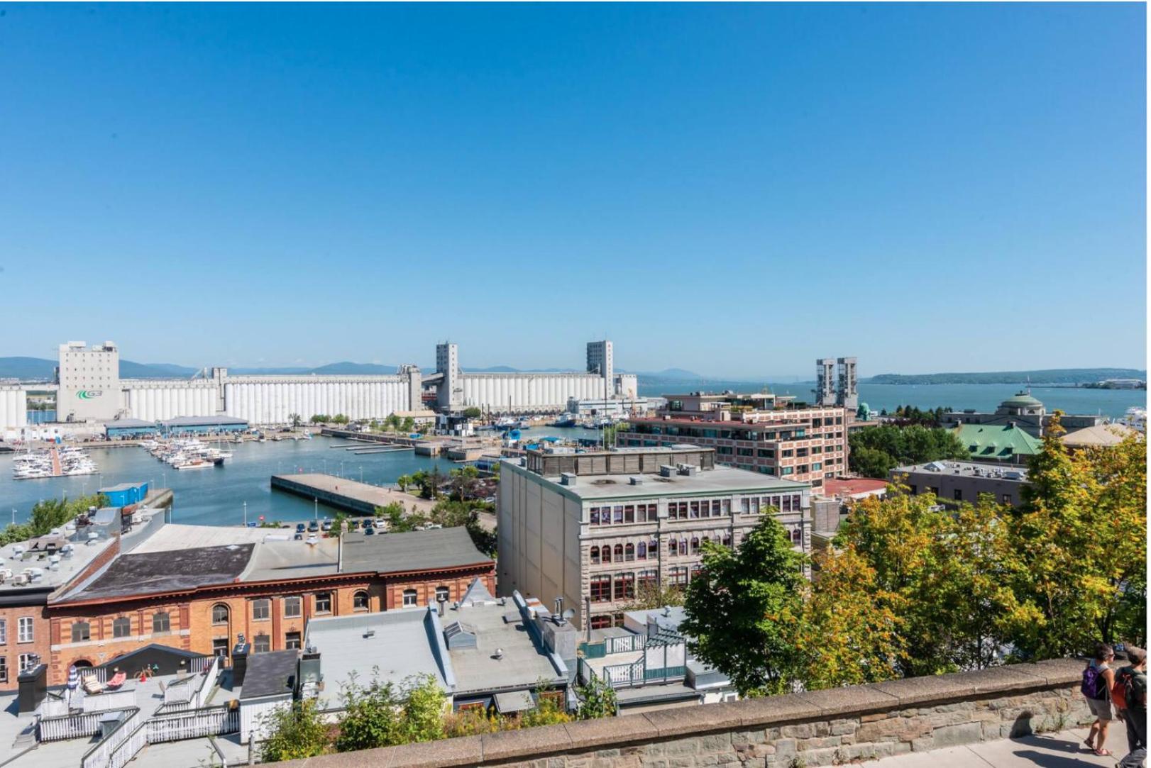 North House - Des Remparts- 2-bed with great views, terrace