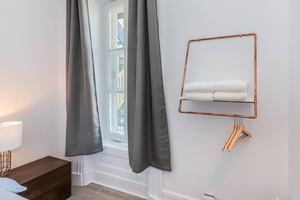 North House - Manoir des Remparts- Renovated 3 Bedroom Oasis view 5
