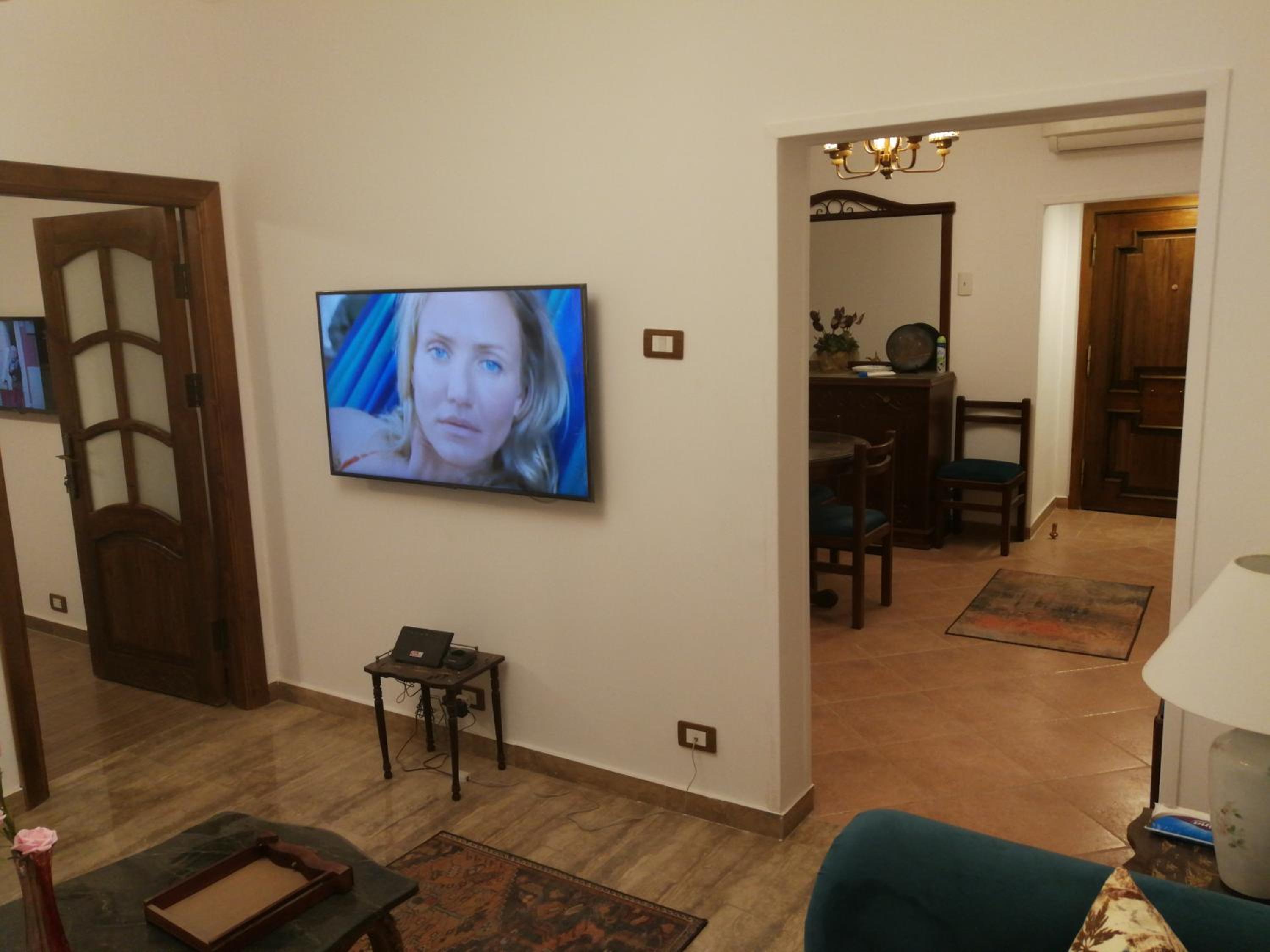 Three bedrooms apartment Nile view maadi