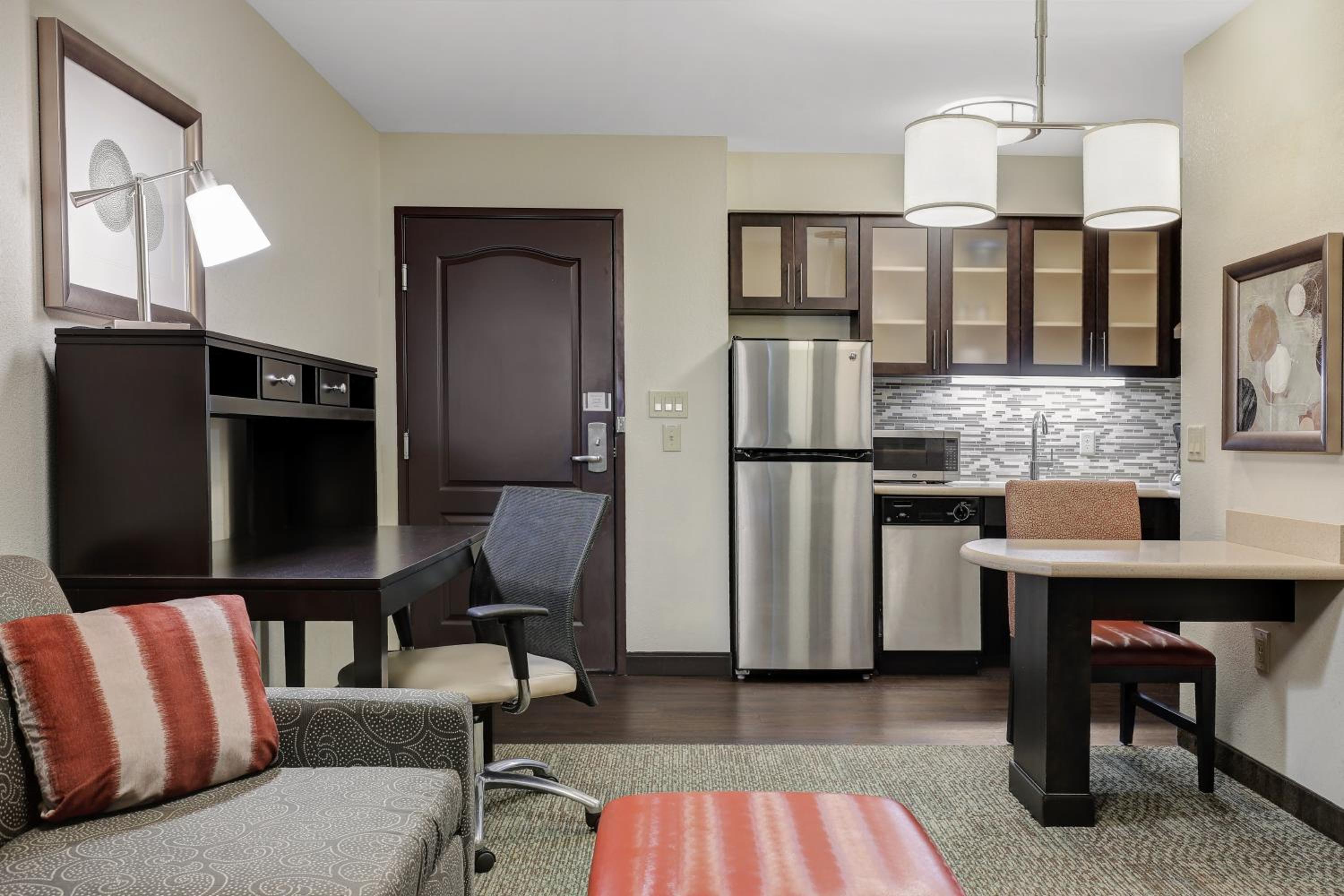 Staybridge Suites Washington D.C. - Greenbelt, an IHG Hotel - Property Image 17
