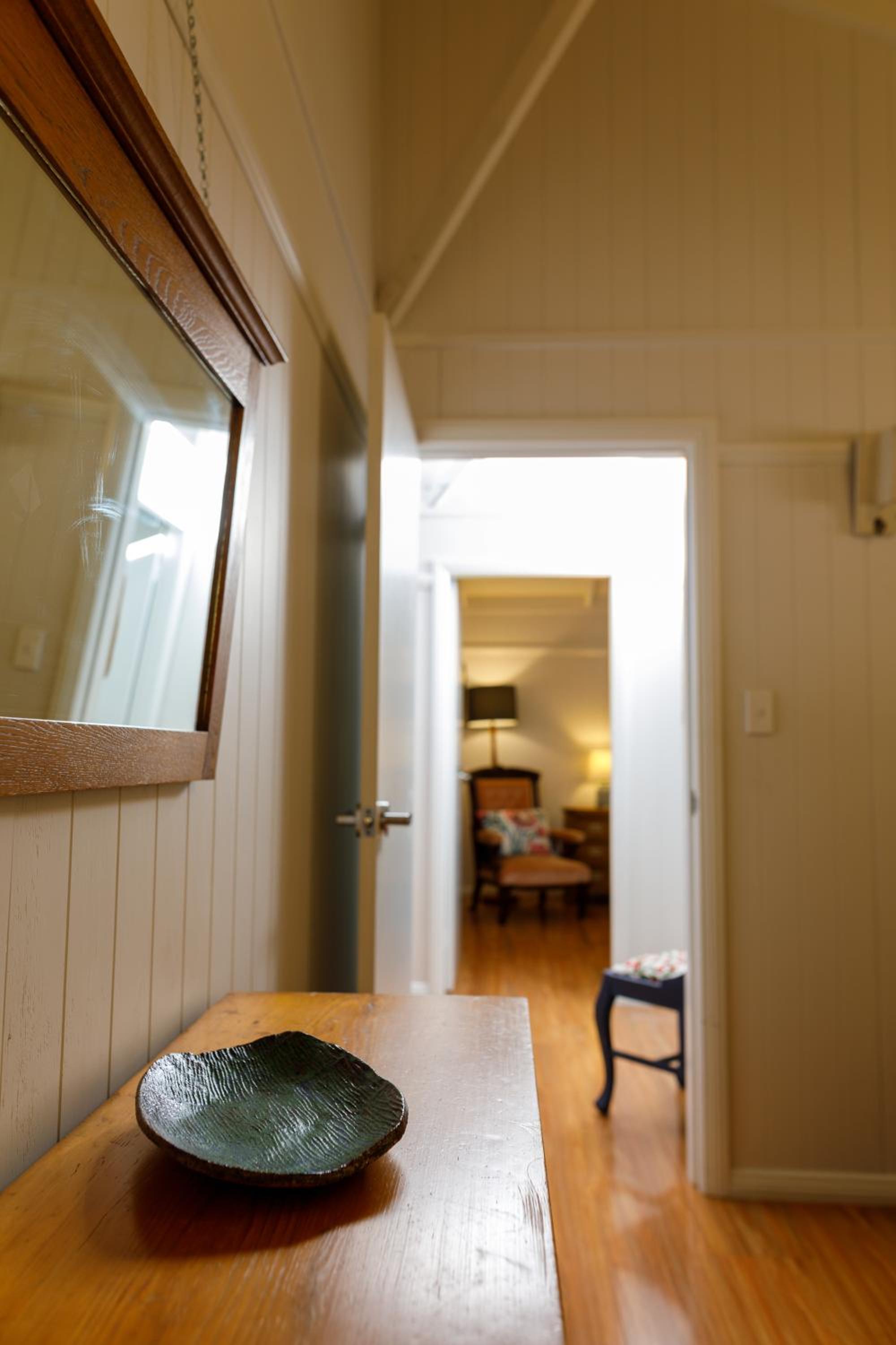 Bandalong Cottages