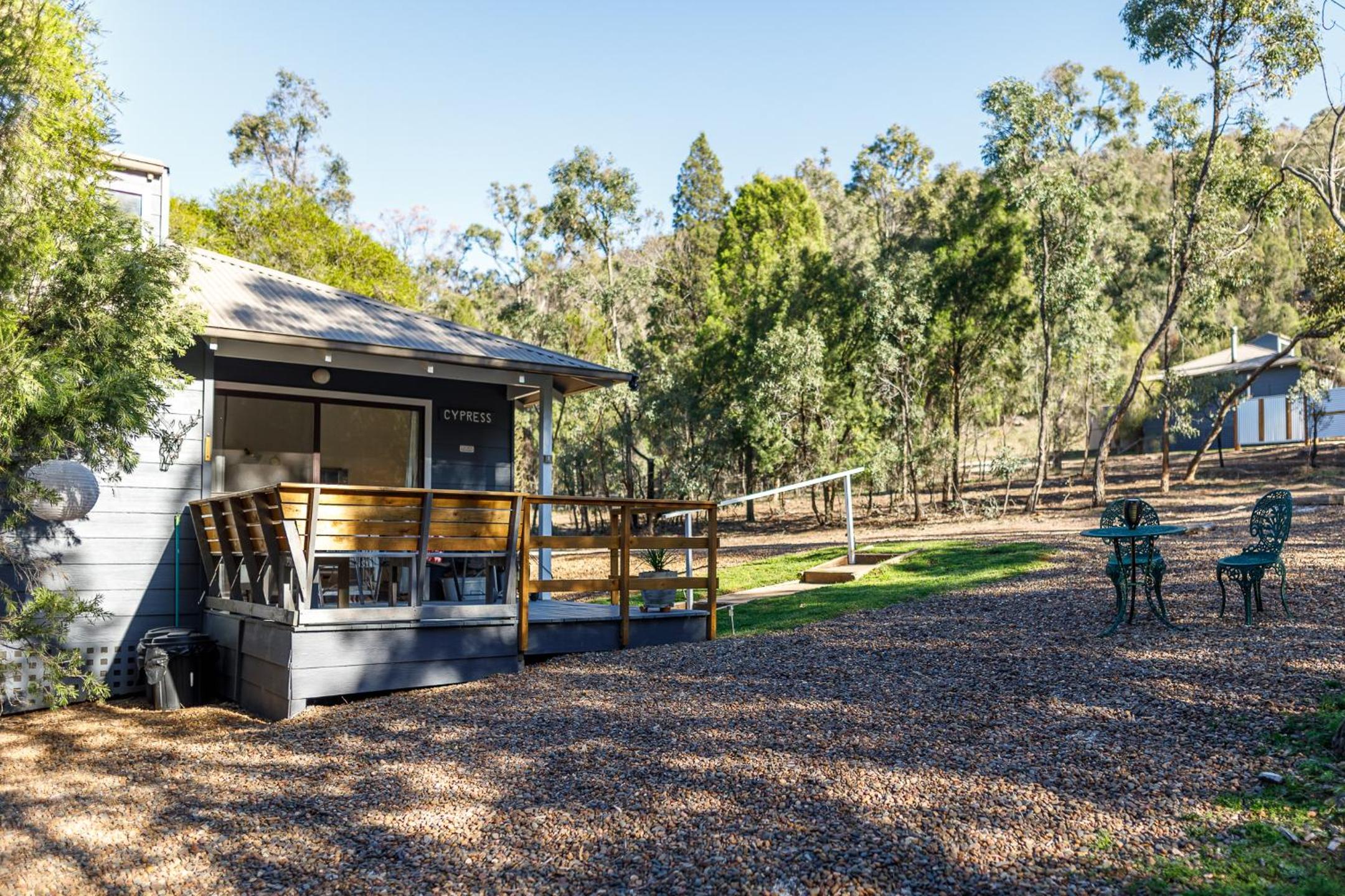 Bandalong Cottages