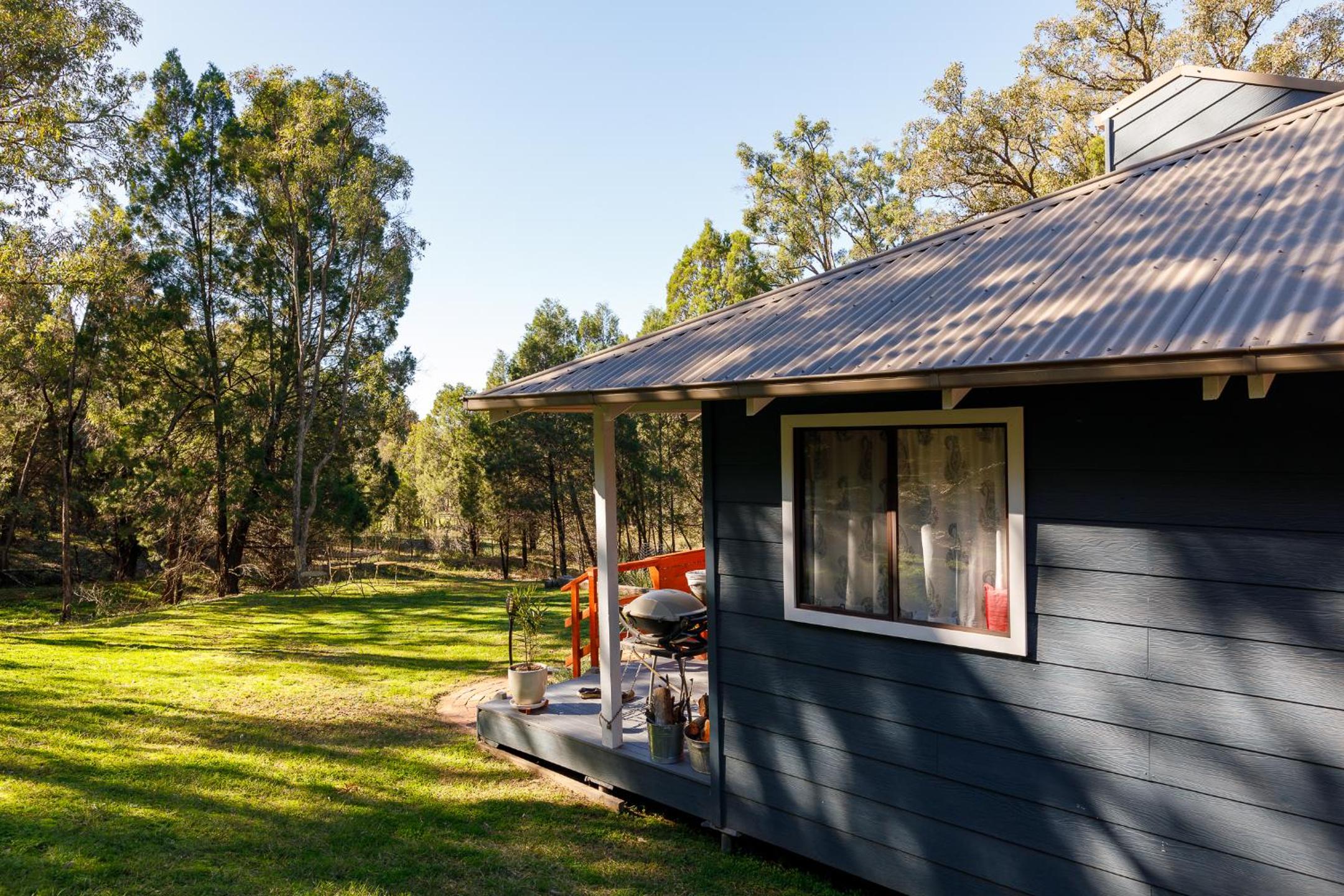 Bandalong Cottages