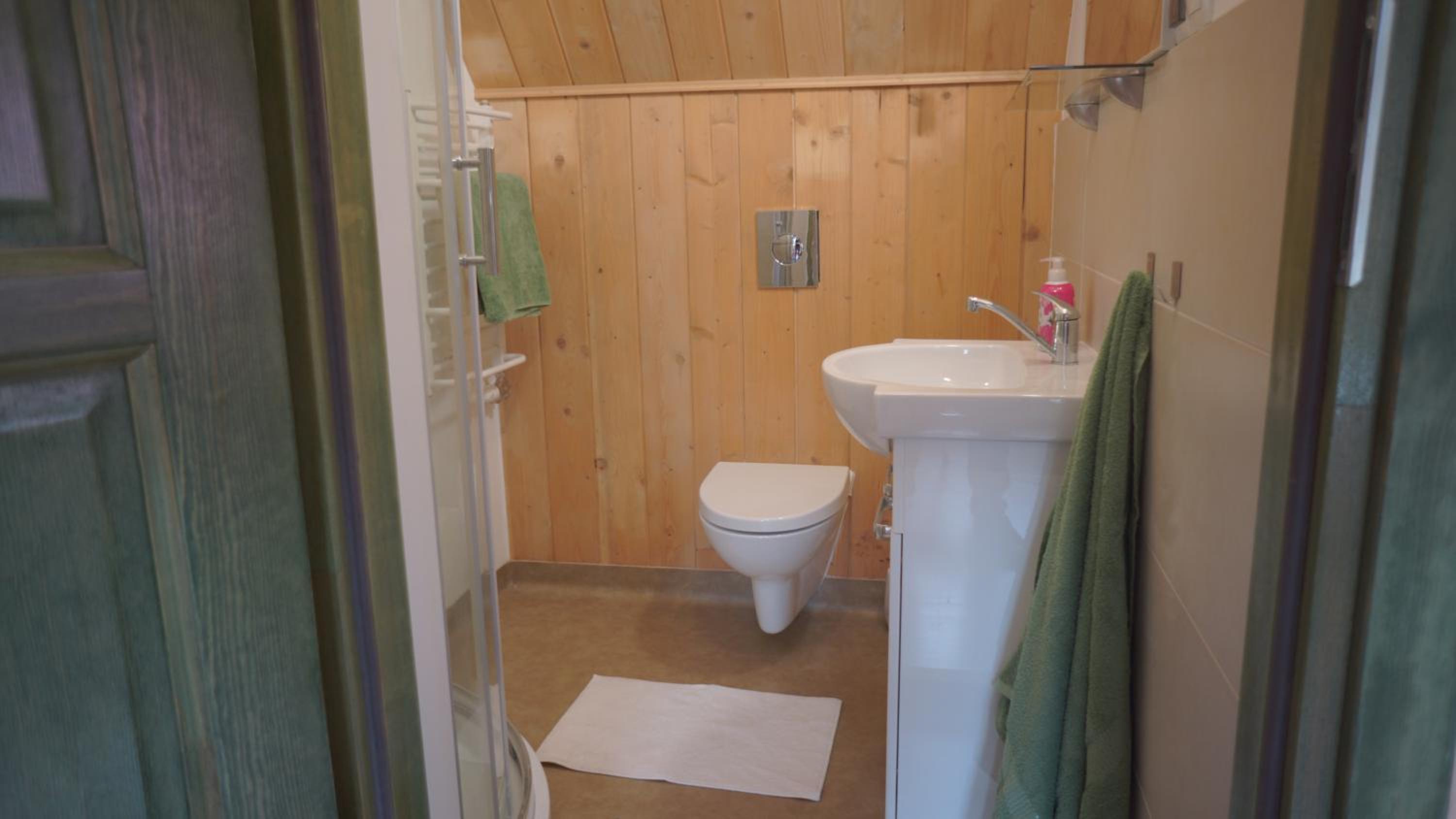 Photo 42