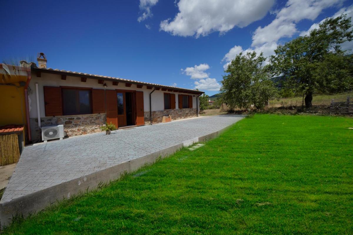 L'oliveto view 3