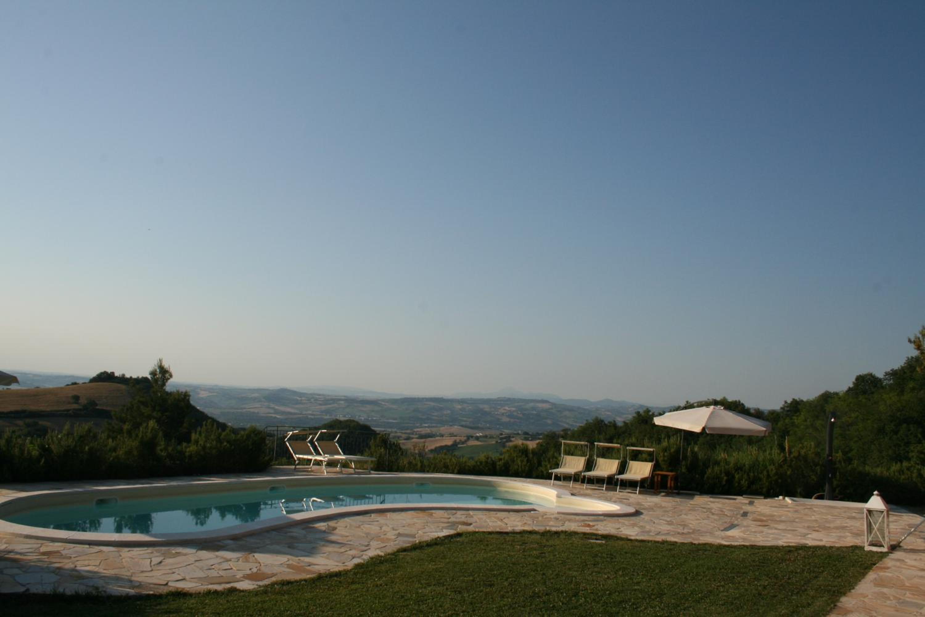 Cornio Delle Fronde