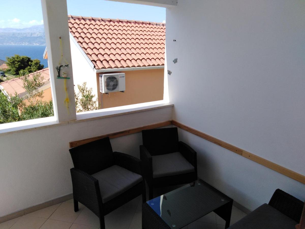 Apartments Postira Brač view 5