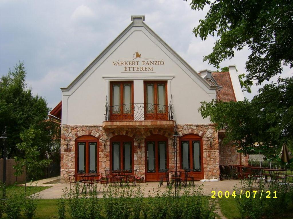 Photo 37