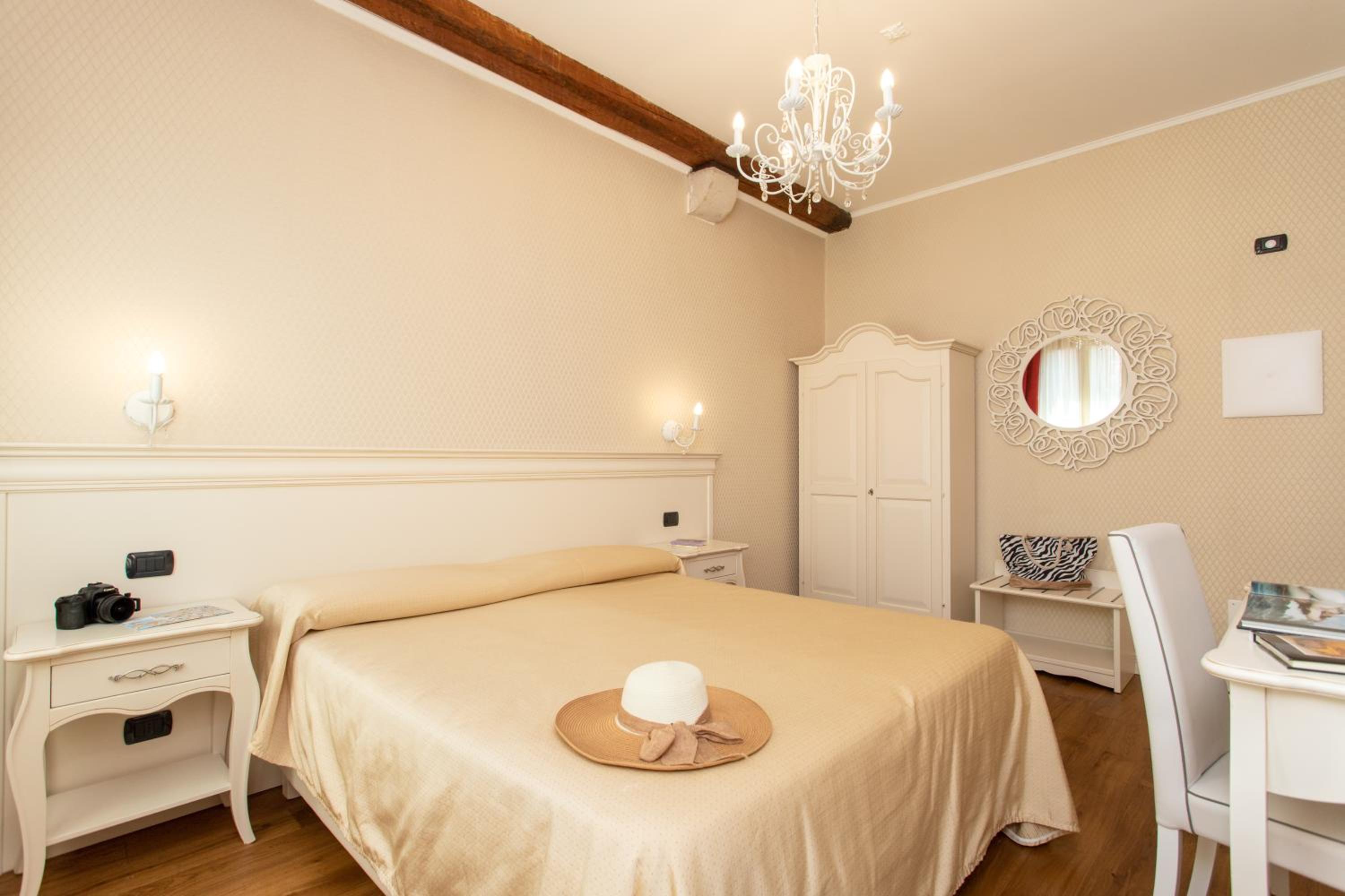 Charming Palace Santa Fosca
