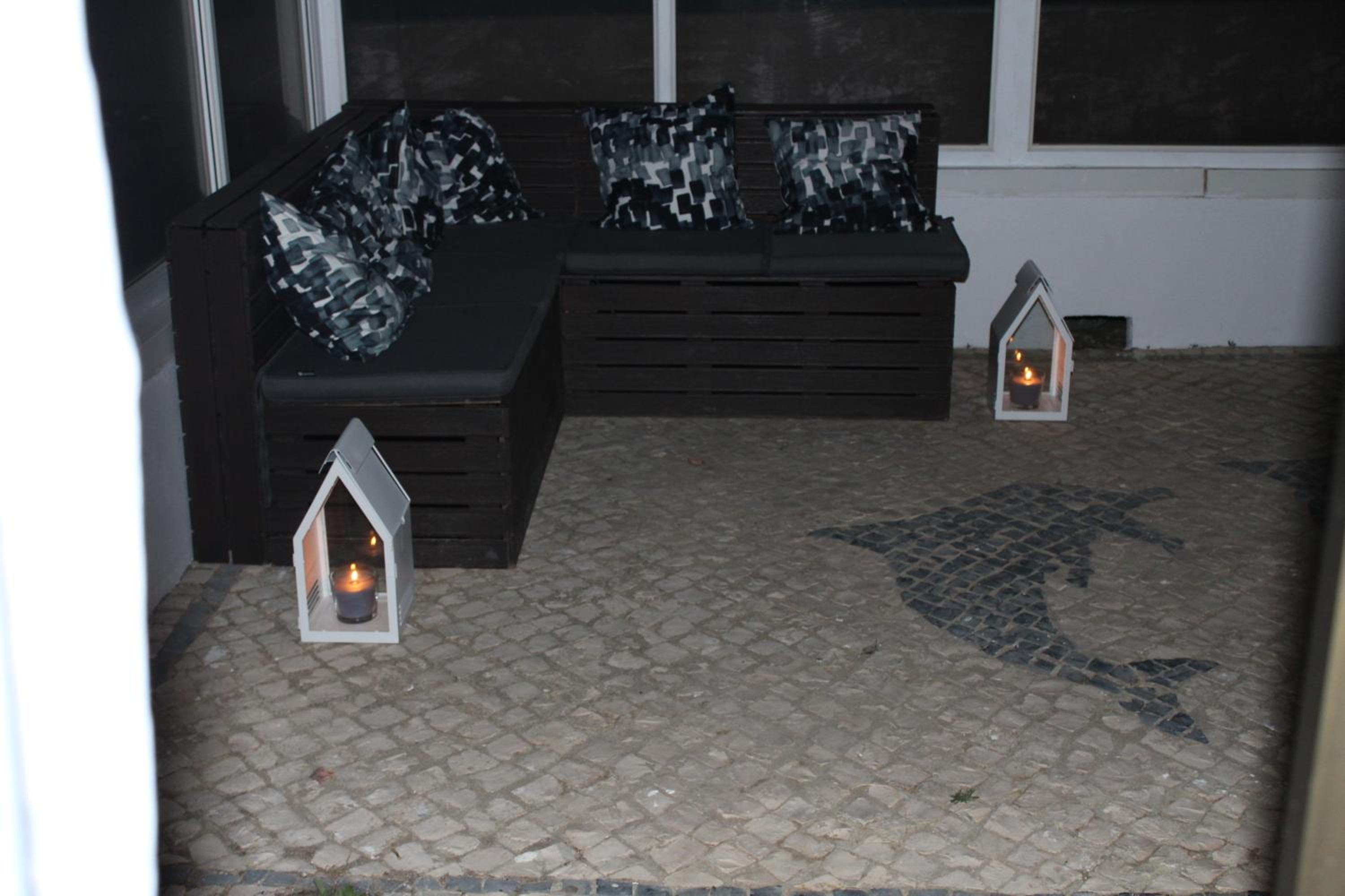 Beach Front Apartment 2 view 4