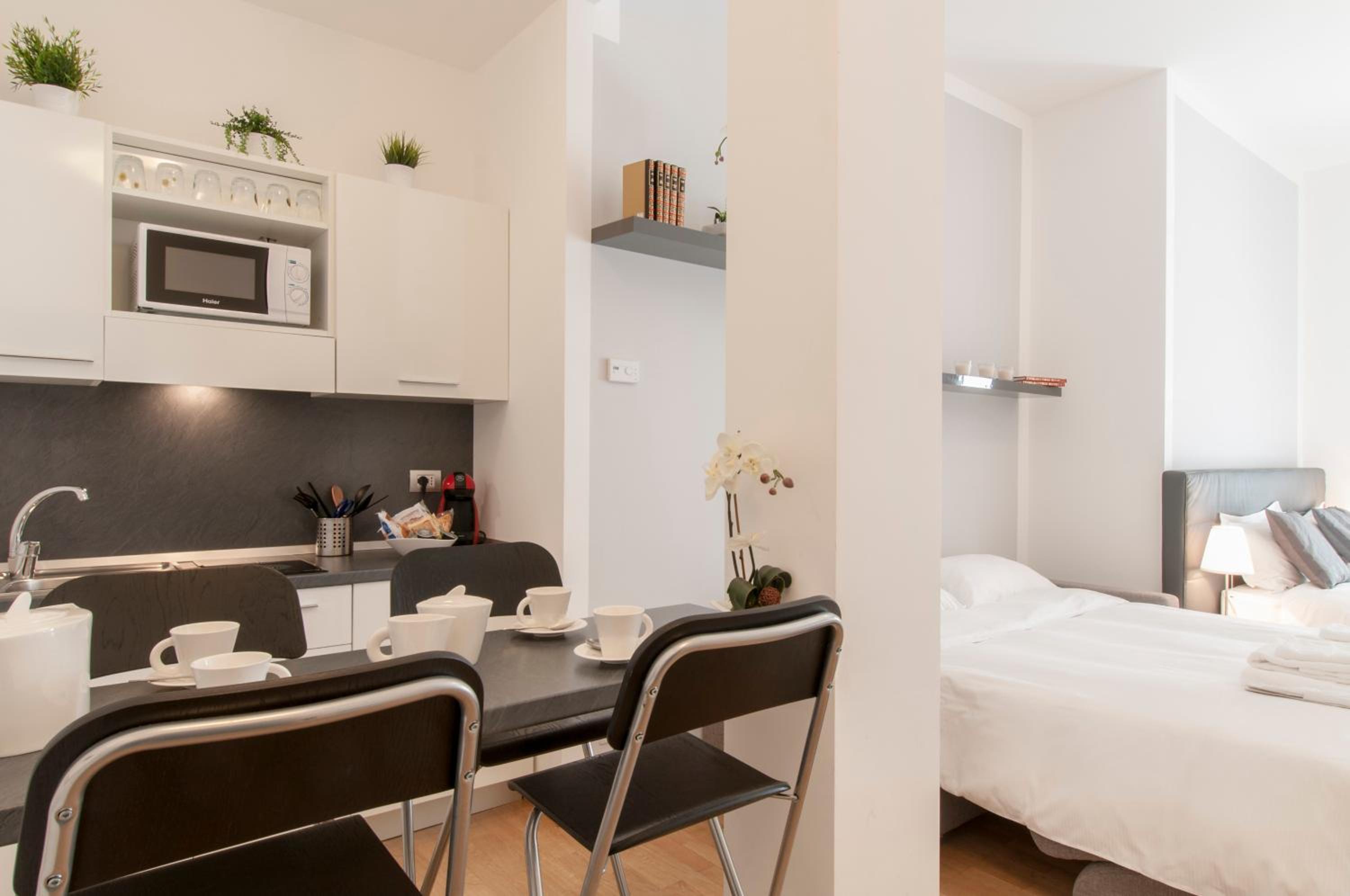 Milan Royal Suites - Centro Cadorna