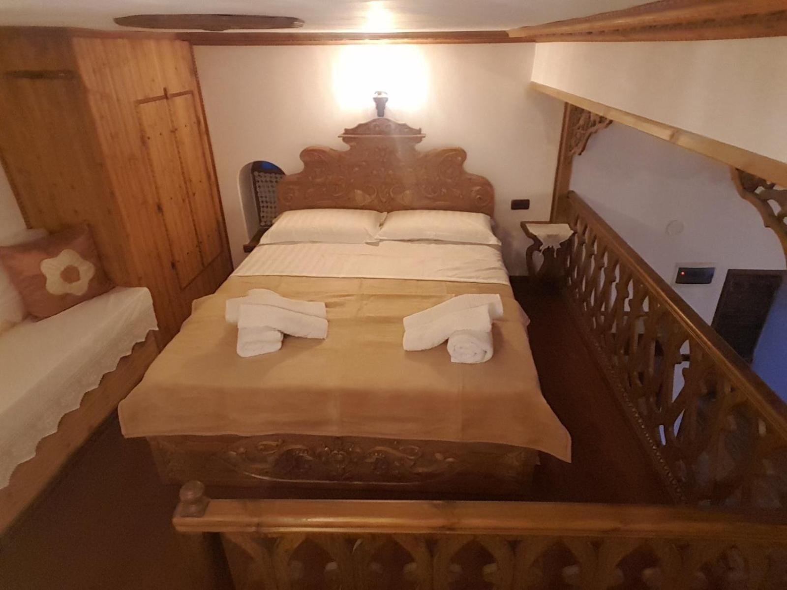 RIVA Guest House