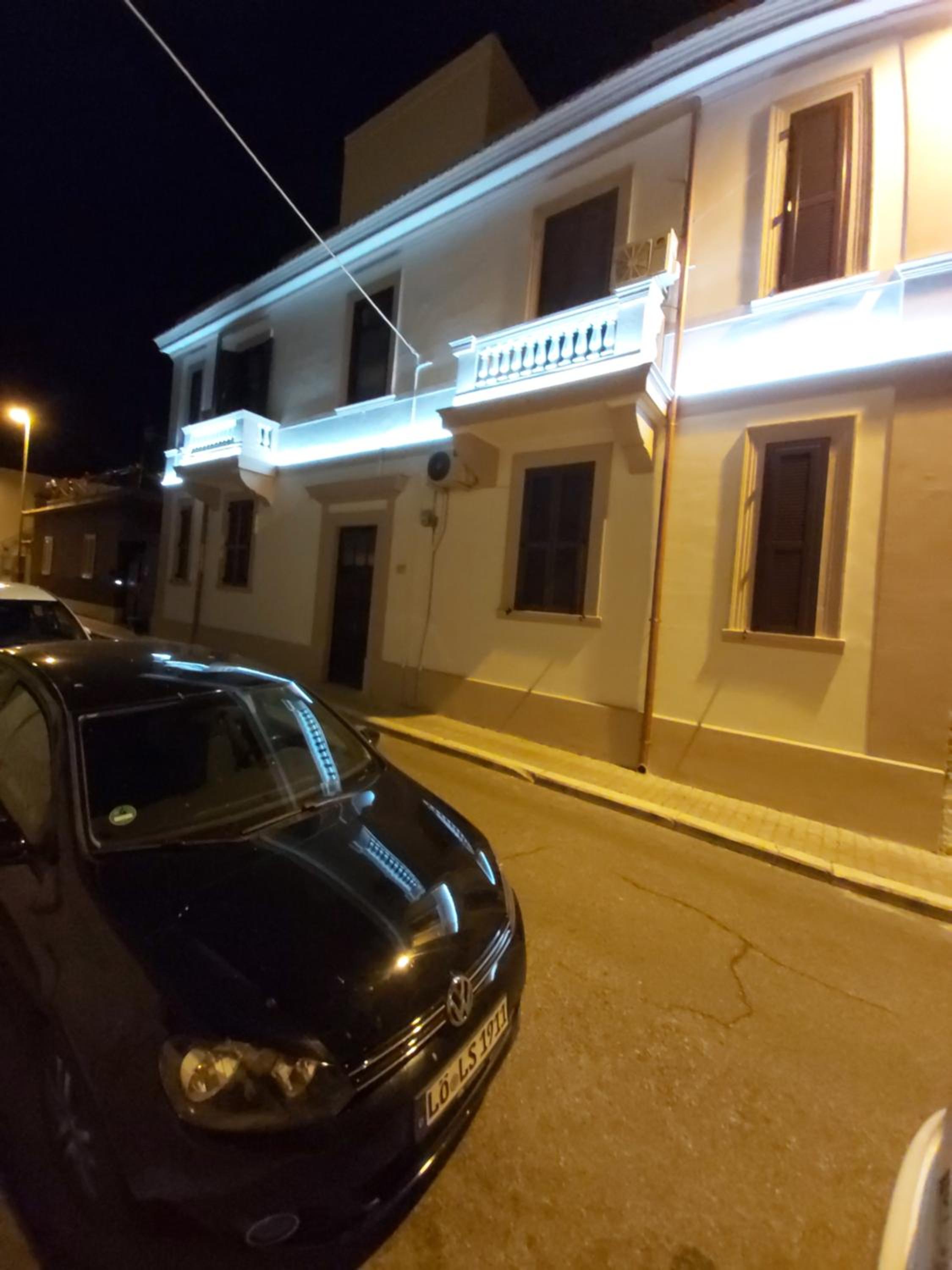 WHOLE HOLIDAY HOME APARTMENT FANTASTIC CIVITAVECCHIA da Pamino & Priscilla con due Camere letto!
