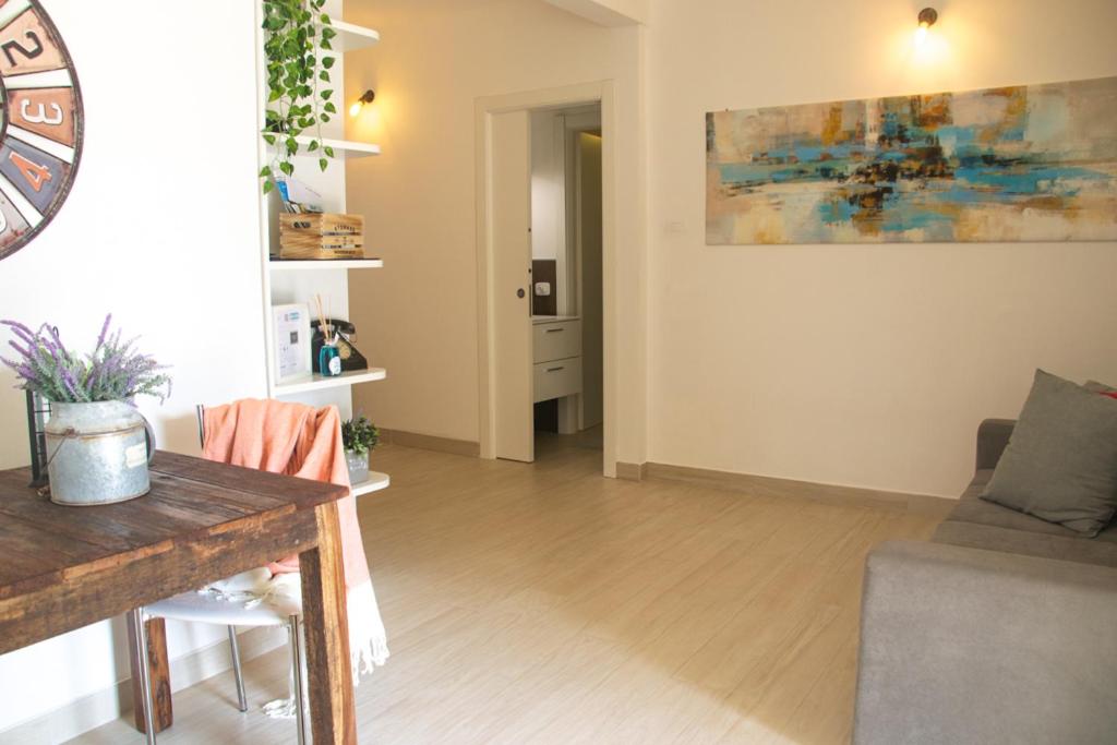 Casa Chloe - WelcHome view 4