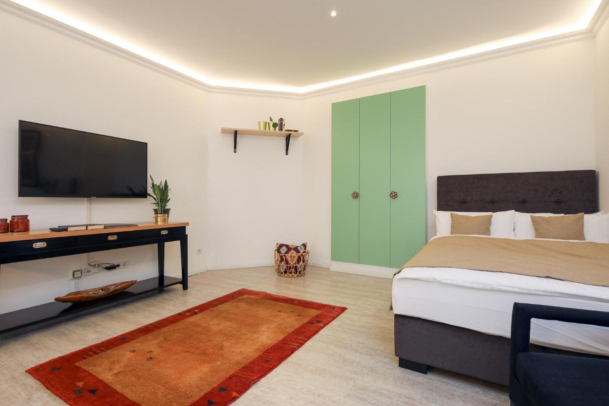 5 Personen Altbau nahe Kurfürstendamm - Shakespeare