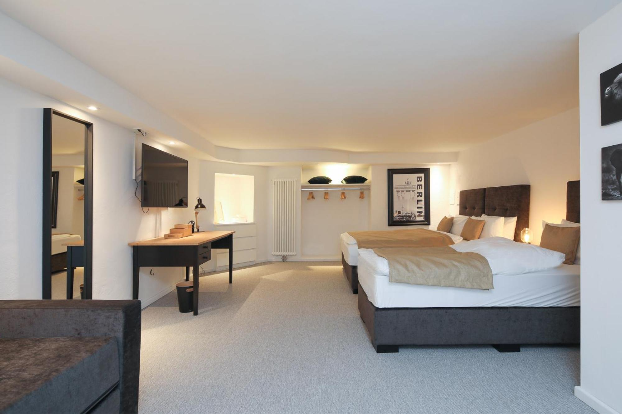 5 Personen Altbau nahe Kurfürstendamm - Shakespeare