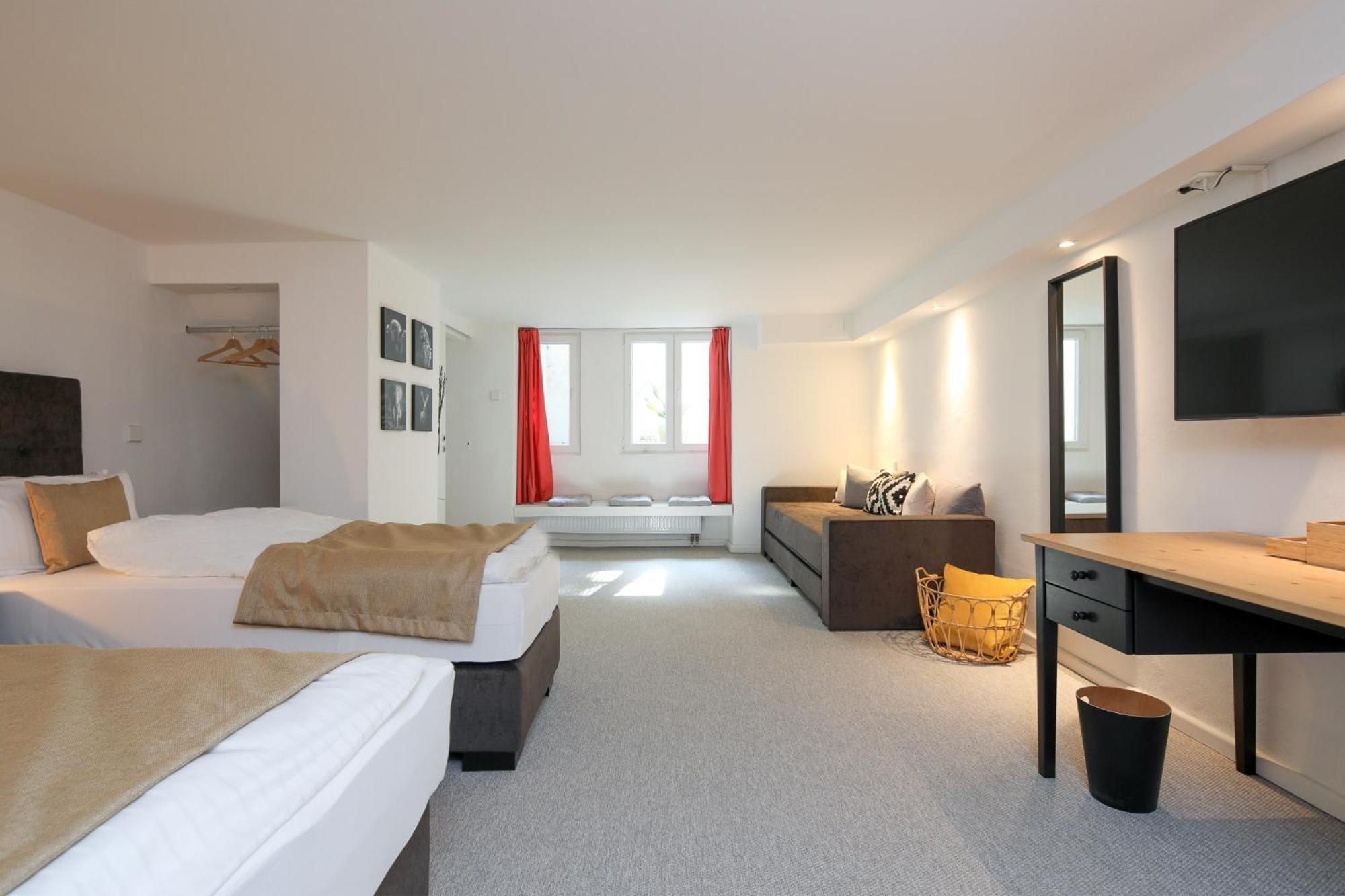 5 Personen Altbau nahe Kurfürstendamm - Shakespeare