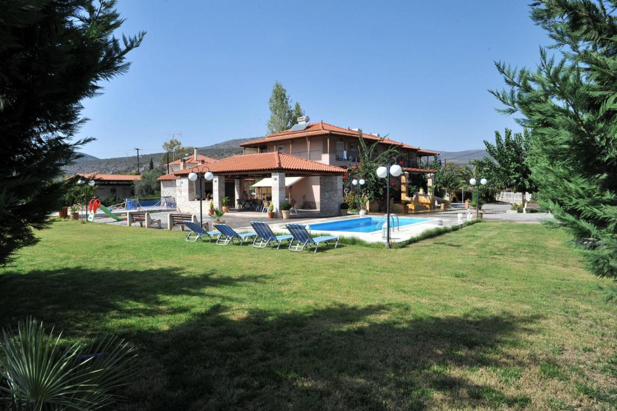 Angelos Kandia Apartments