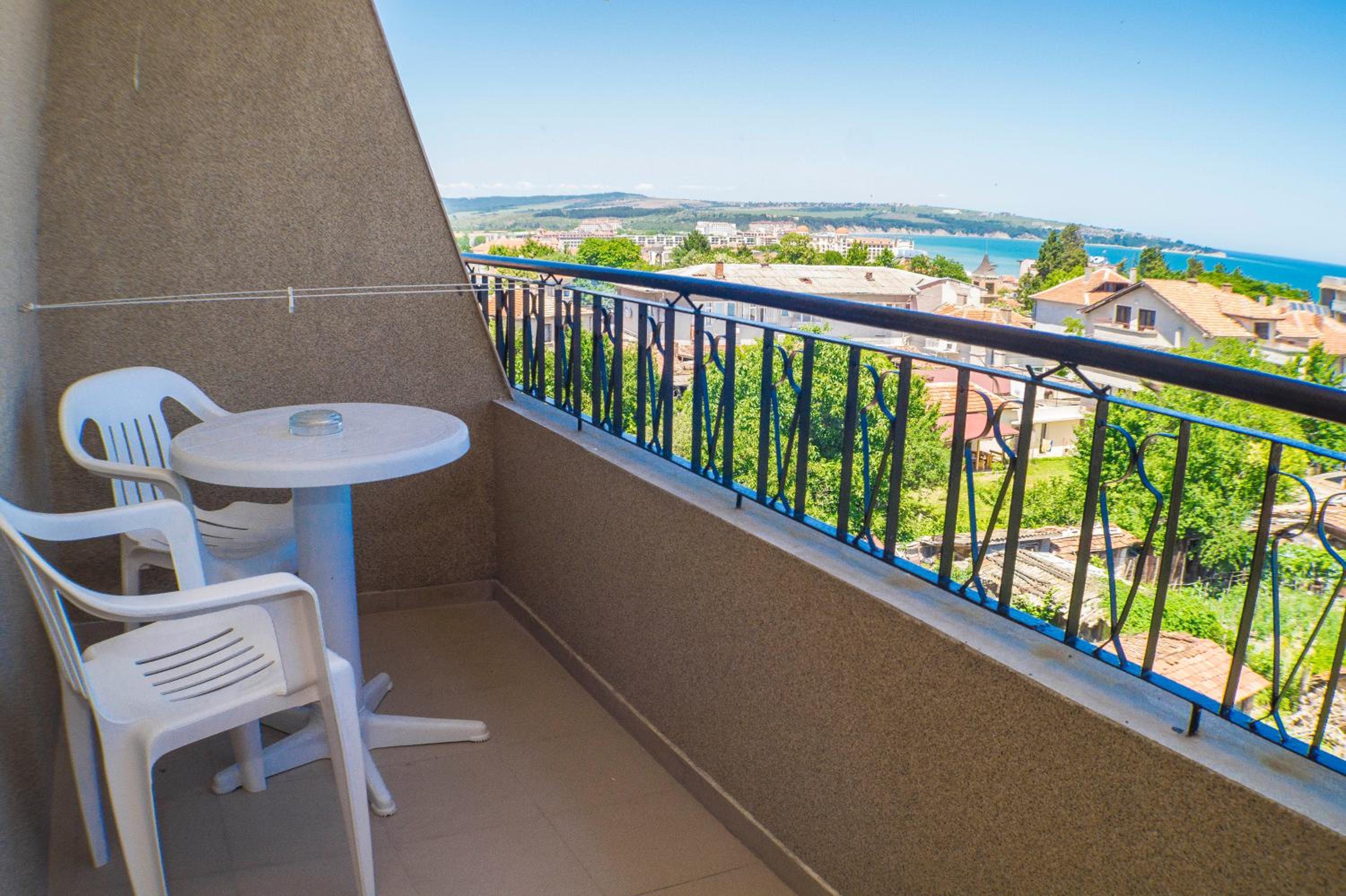 Chrystal Guest House