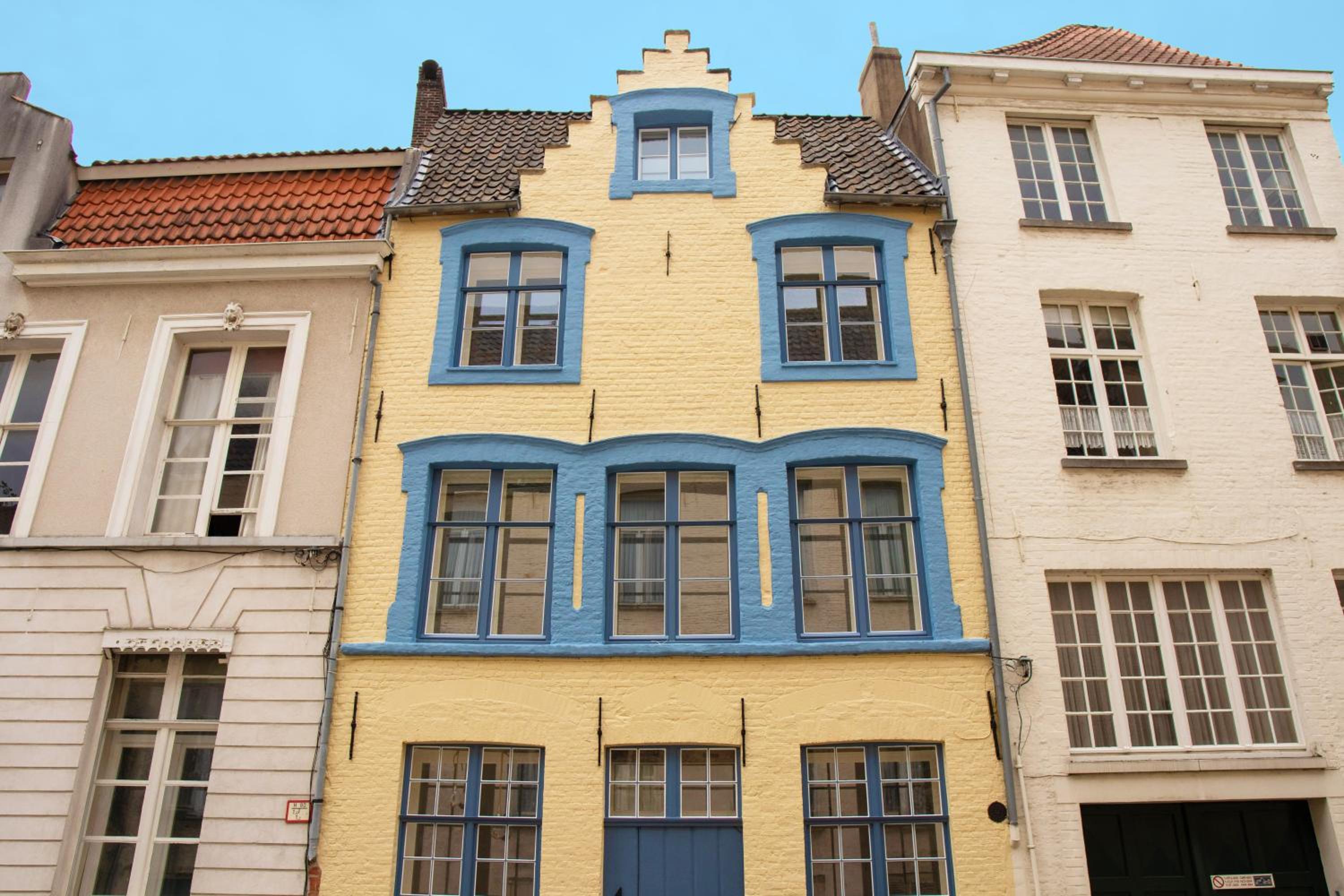 Cosy House near market