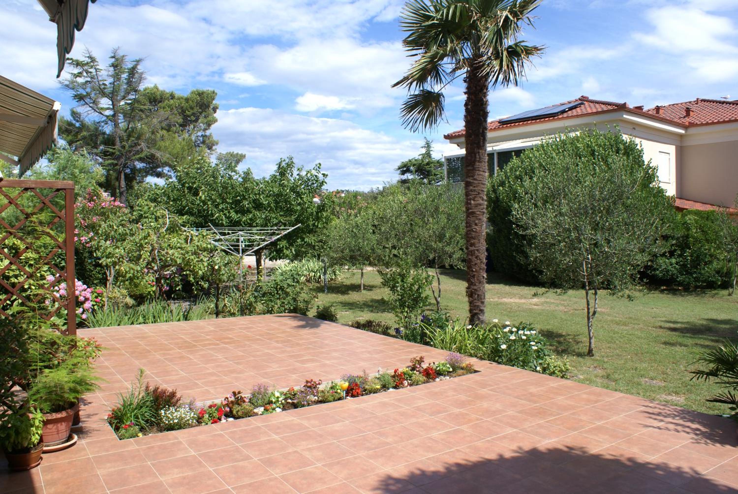 Apartments Dubravka view 3