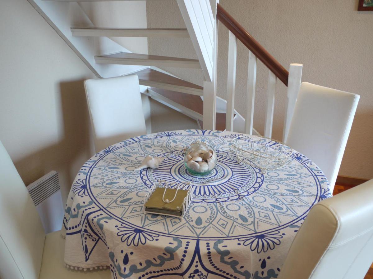 La Prom - a two bedroom apartment with a sea view photo 3