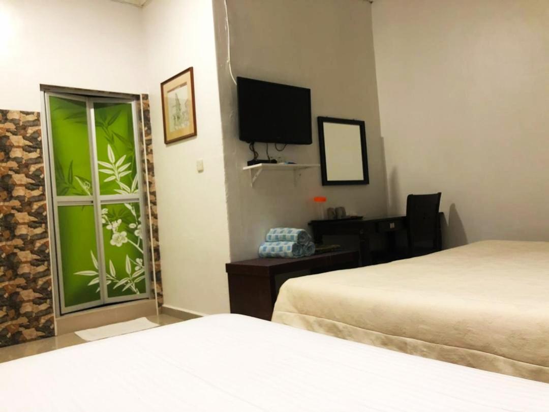 HOTEL SHAFURA 2 photo 6