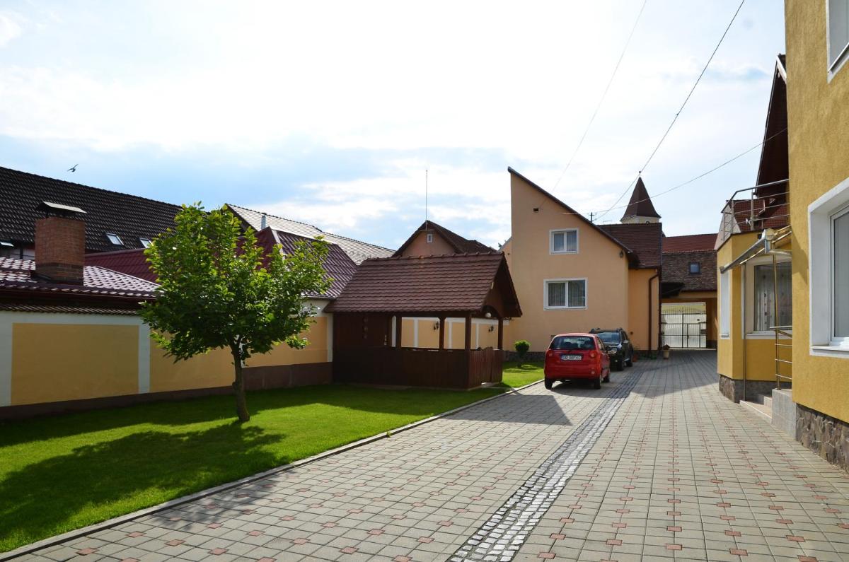 Pension Artemis view 5