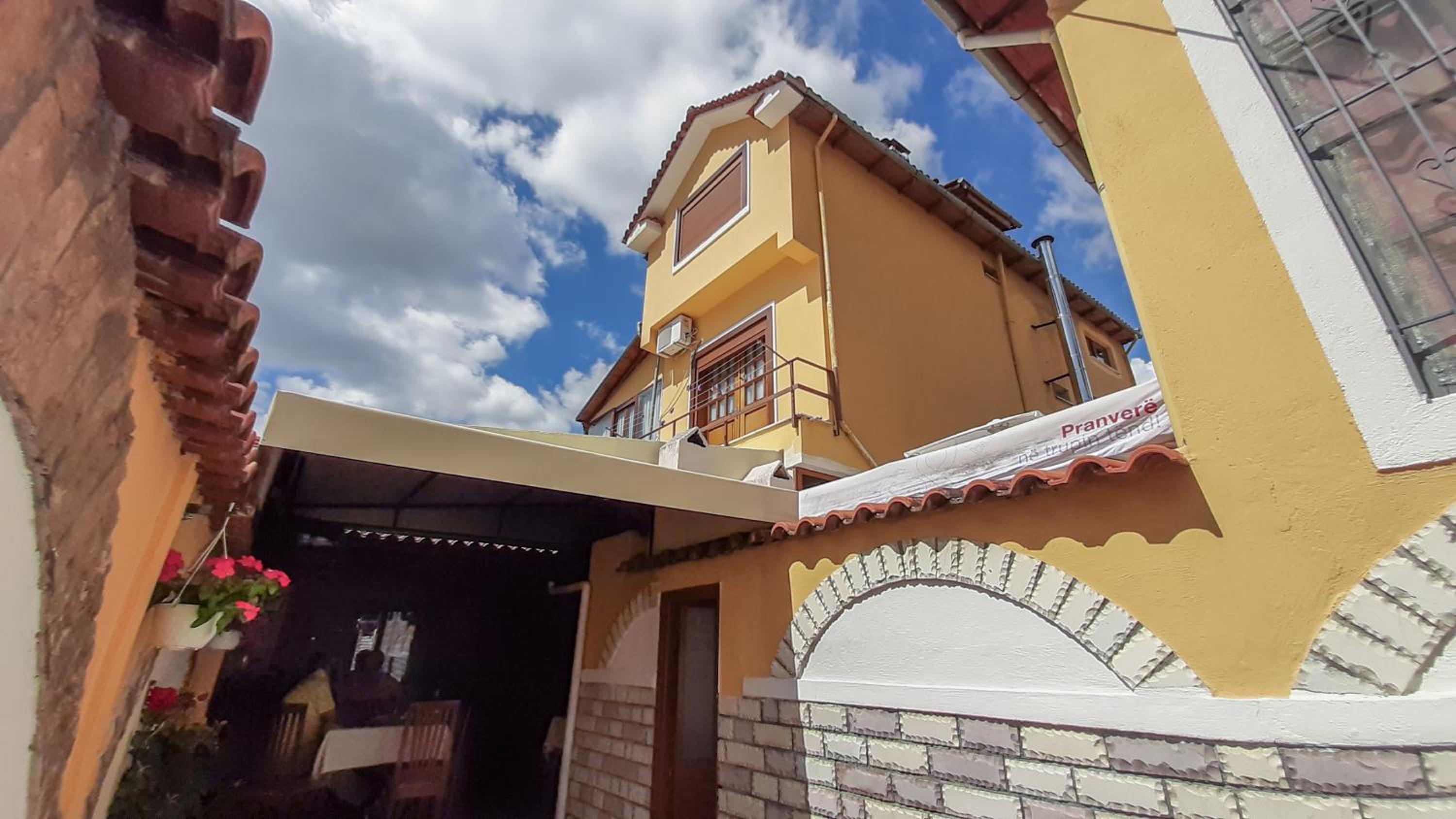 Vila Korani