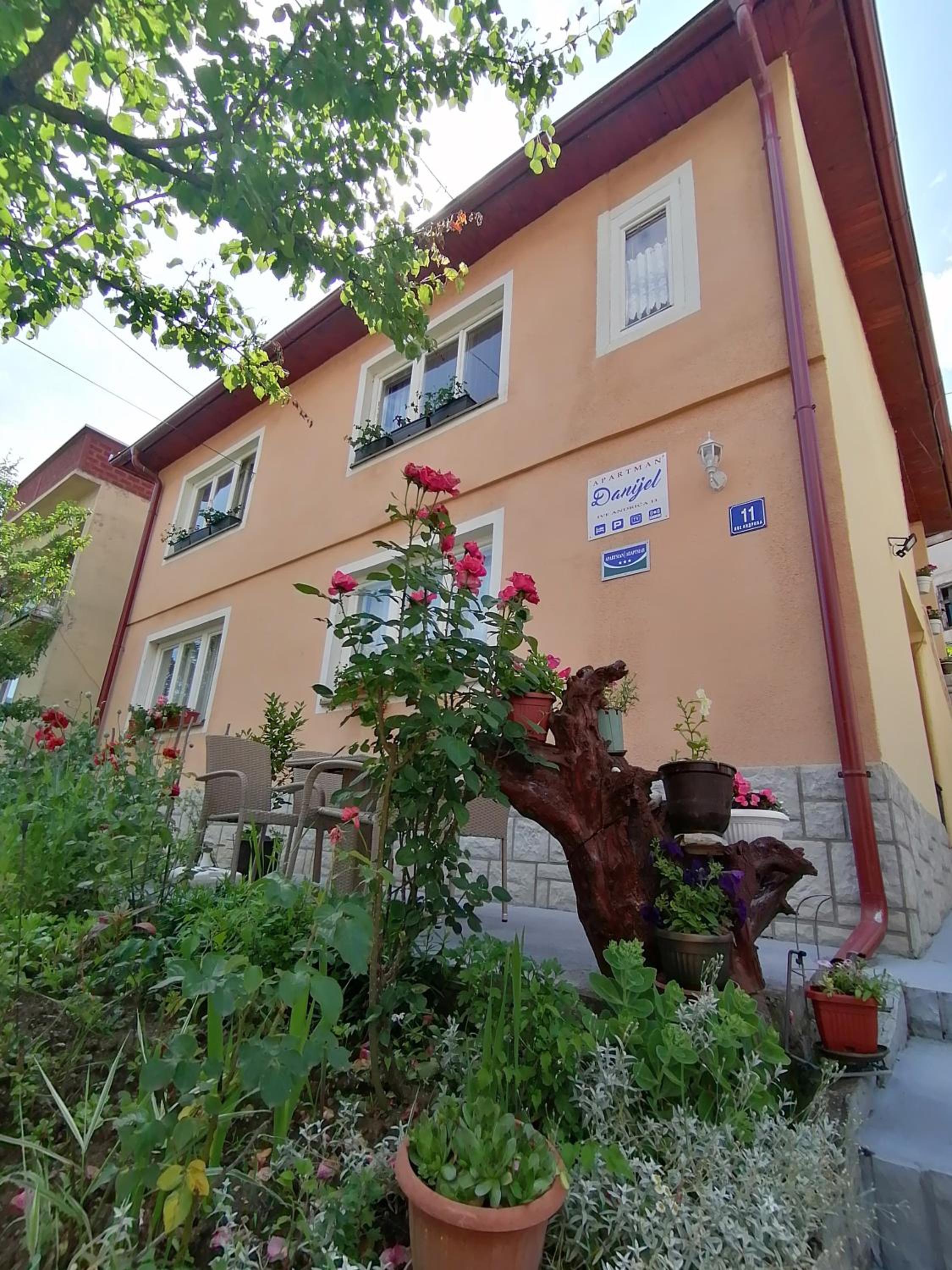Apartment Danijel