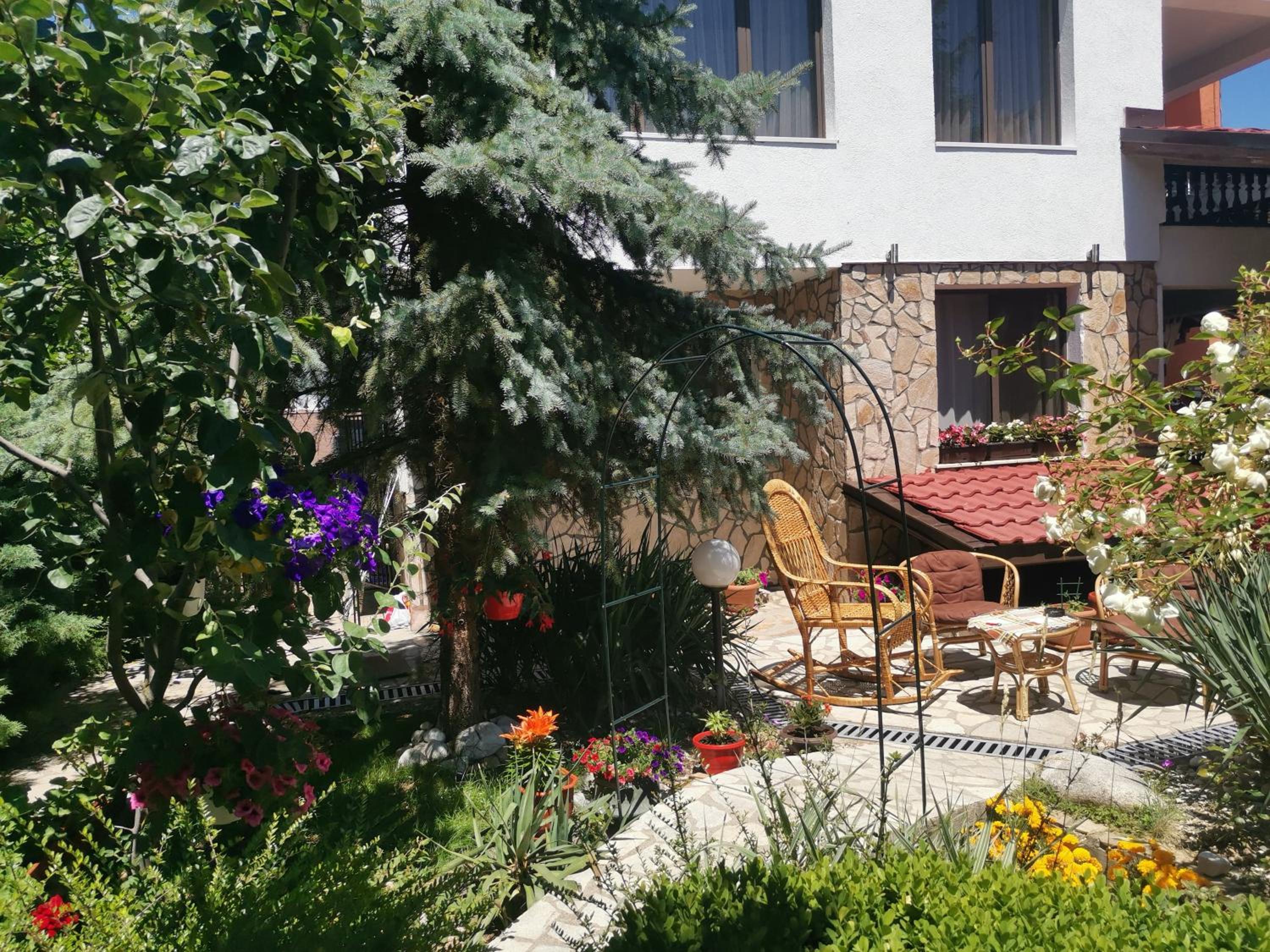 Bansko Vacations - Boutique Guest House IKONOMOV - Property Image 48