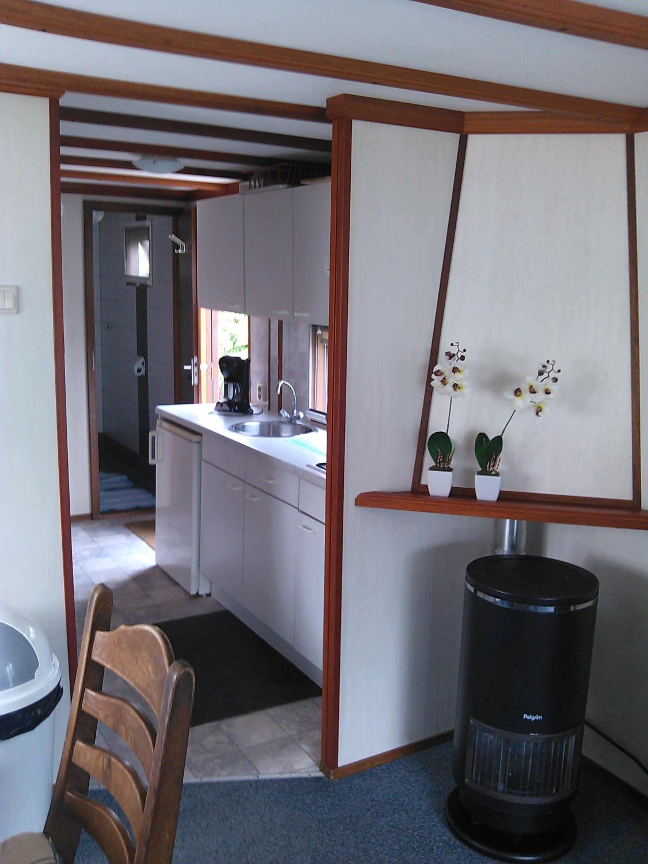 Stacaravanverhuur KR00N chalet FF-5 view 3