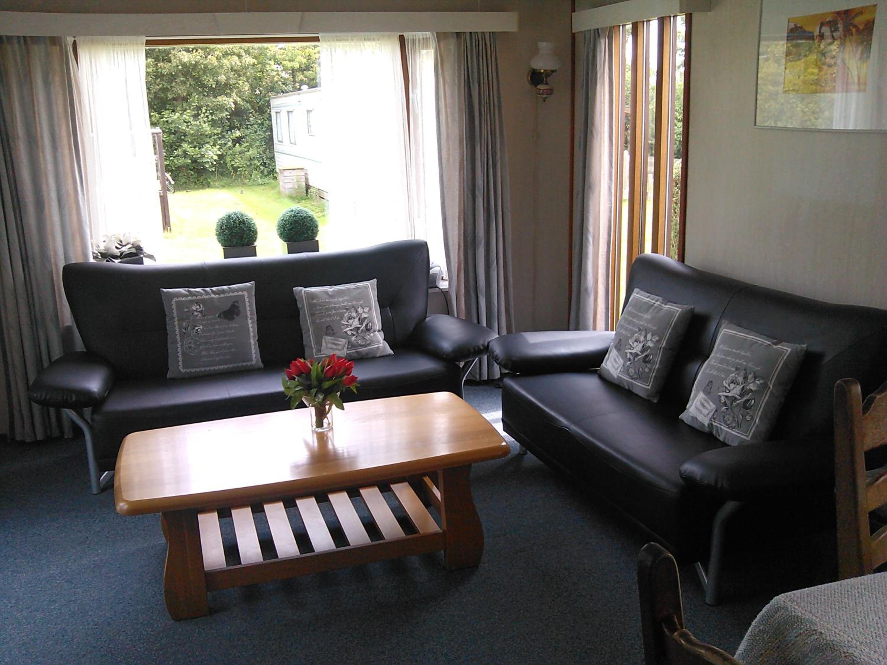 Stacaravanverhuur KR00N chalet FF-5 view 5