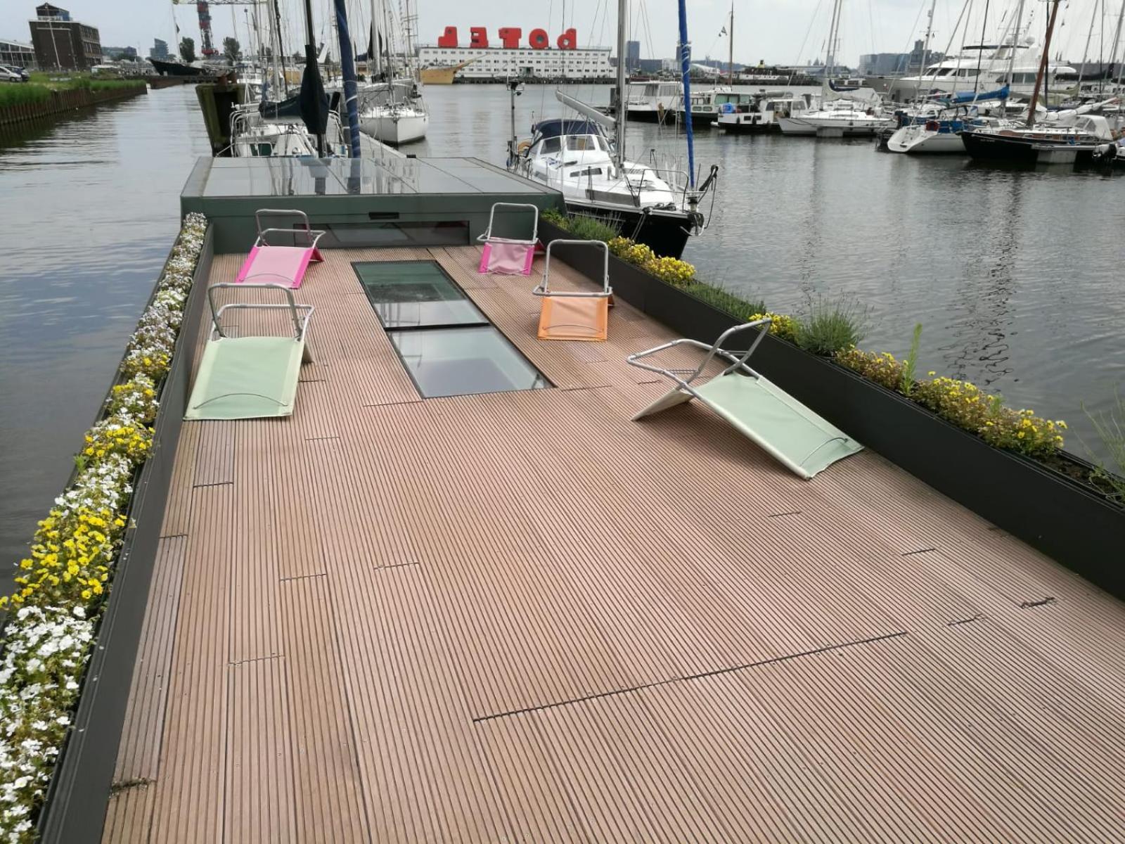loft boat